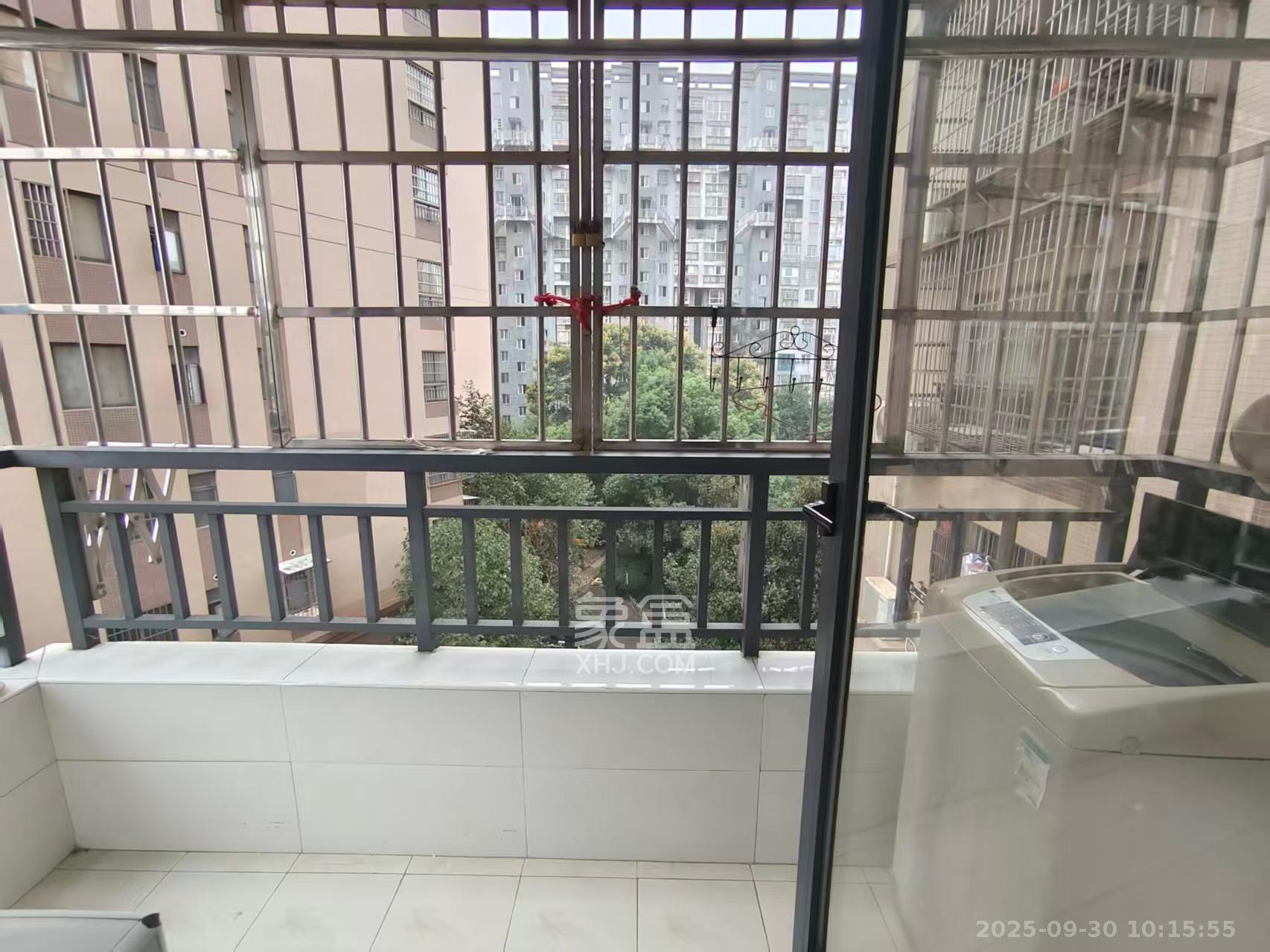 上峰苑(兰亭玥岛) 2室1厅1卫 2000.0元/月 上峰苑(兰亭玥岛) 2室1厅1卫 2000.0元/月室内图