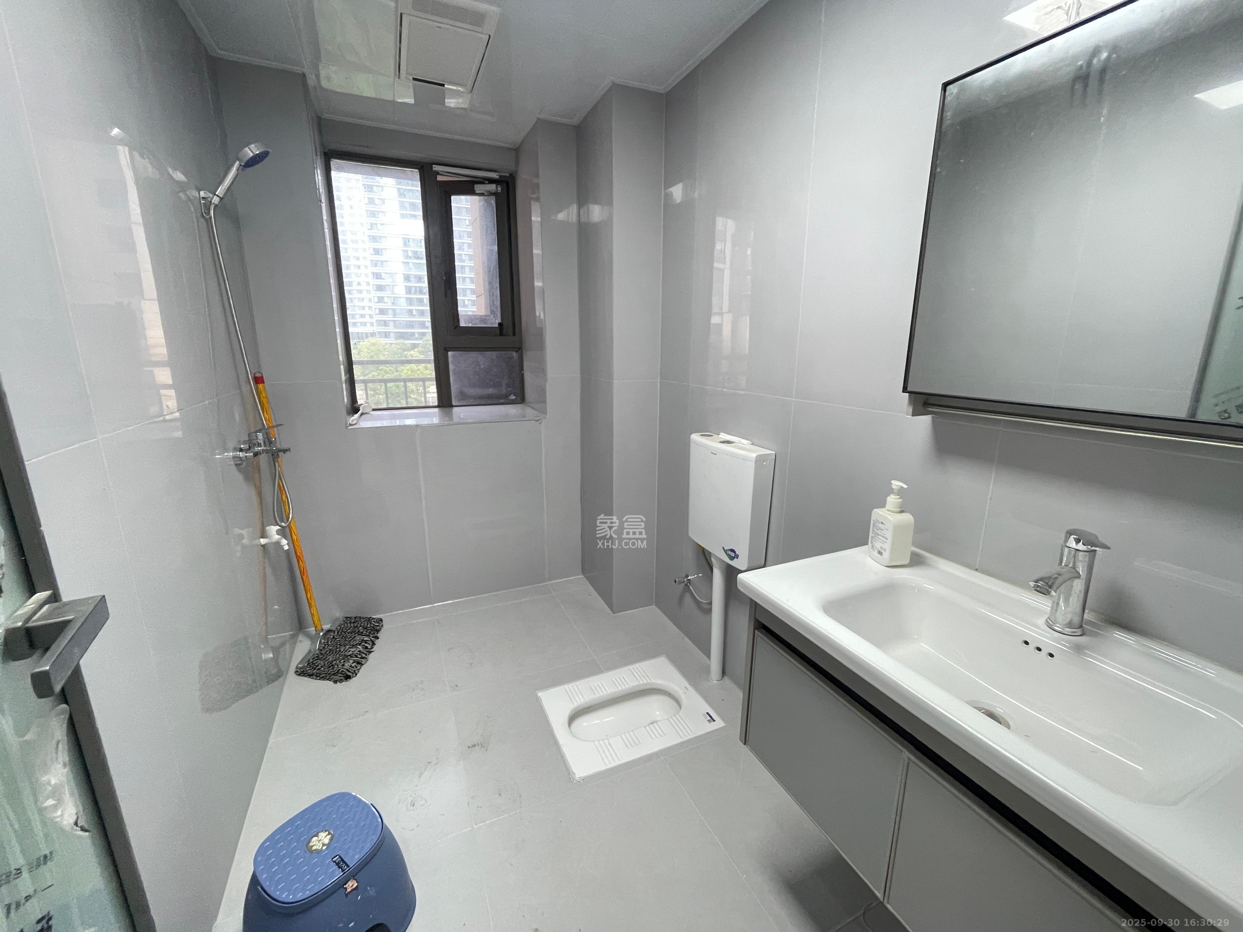 正荣滨江紫阙台 4室2厅3卫 4000.0元/月 正荣滨江紫阙台 4室2厅3卫 4000.0元/月室内图