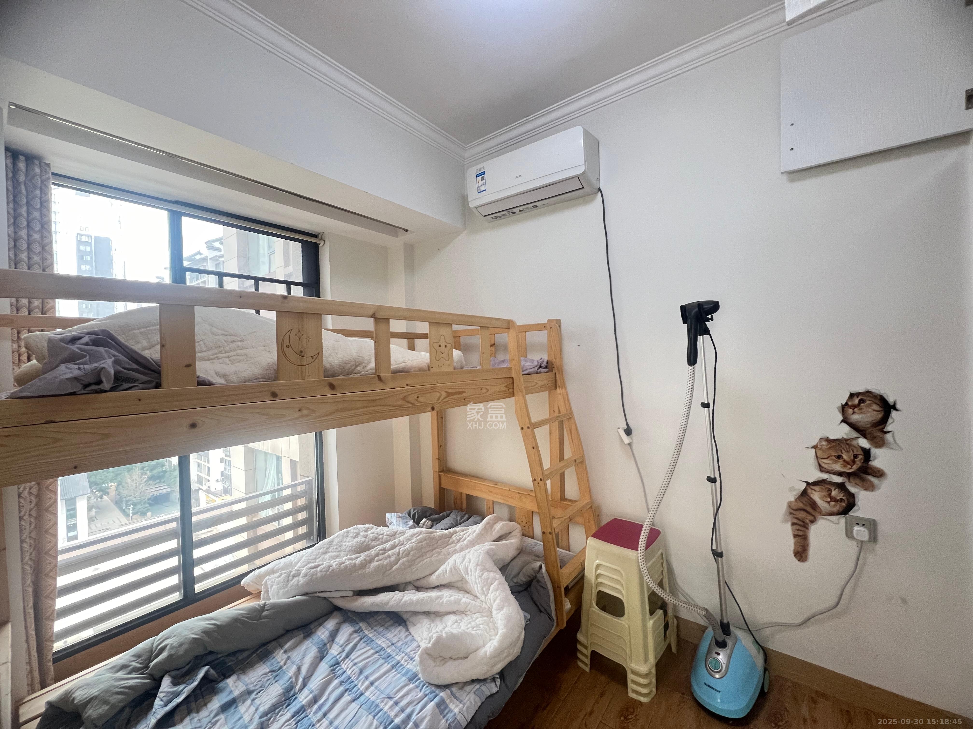 嘉宇盛世华章  3室1厅1卫   2700.00元/月室内图