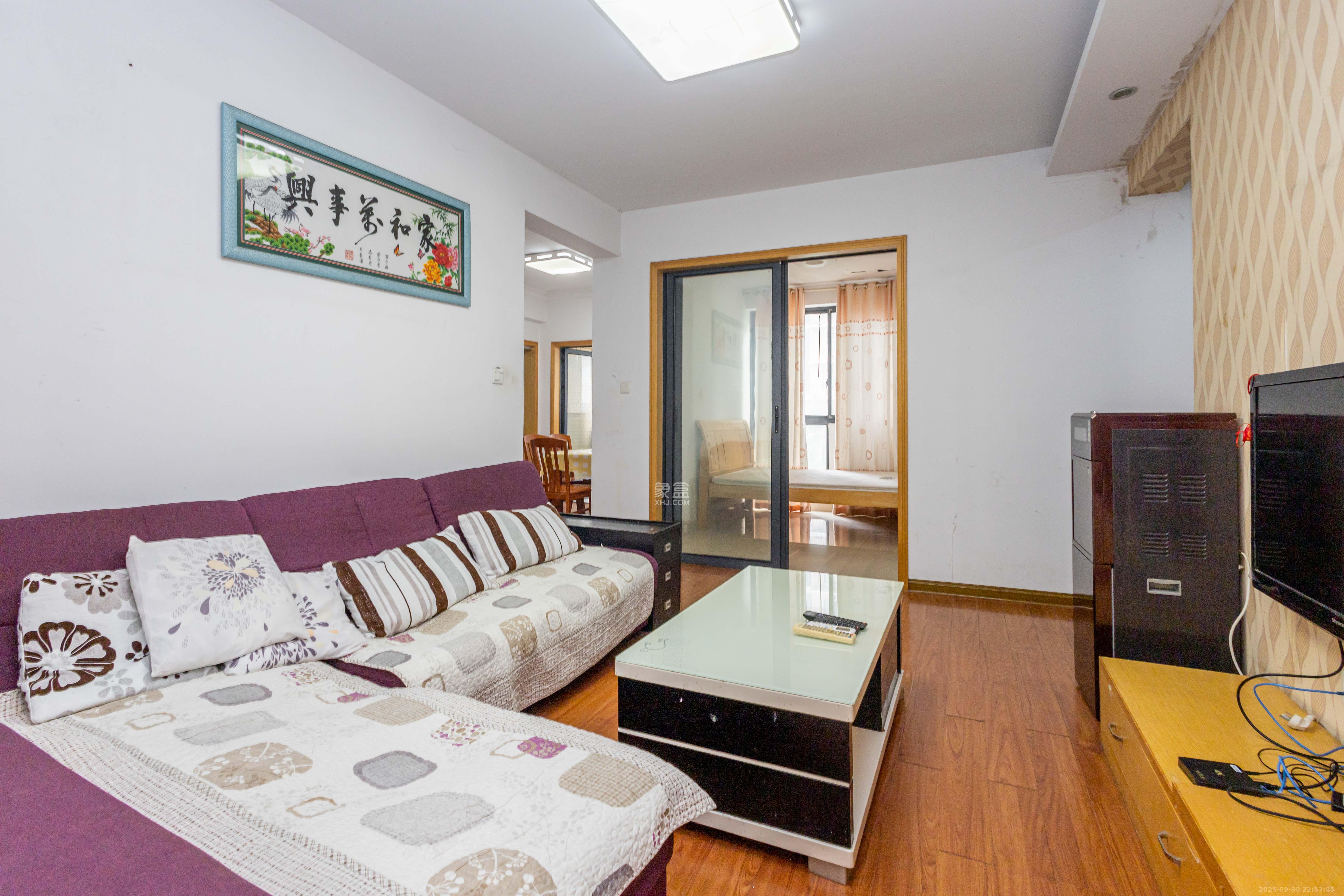 中国铁建国际城一期 3室2厅1卫 48.8万 中国铁建国际城一期 3室2厅1卫 48.8万卧室