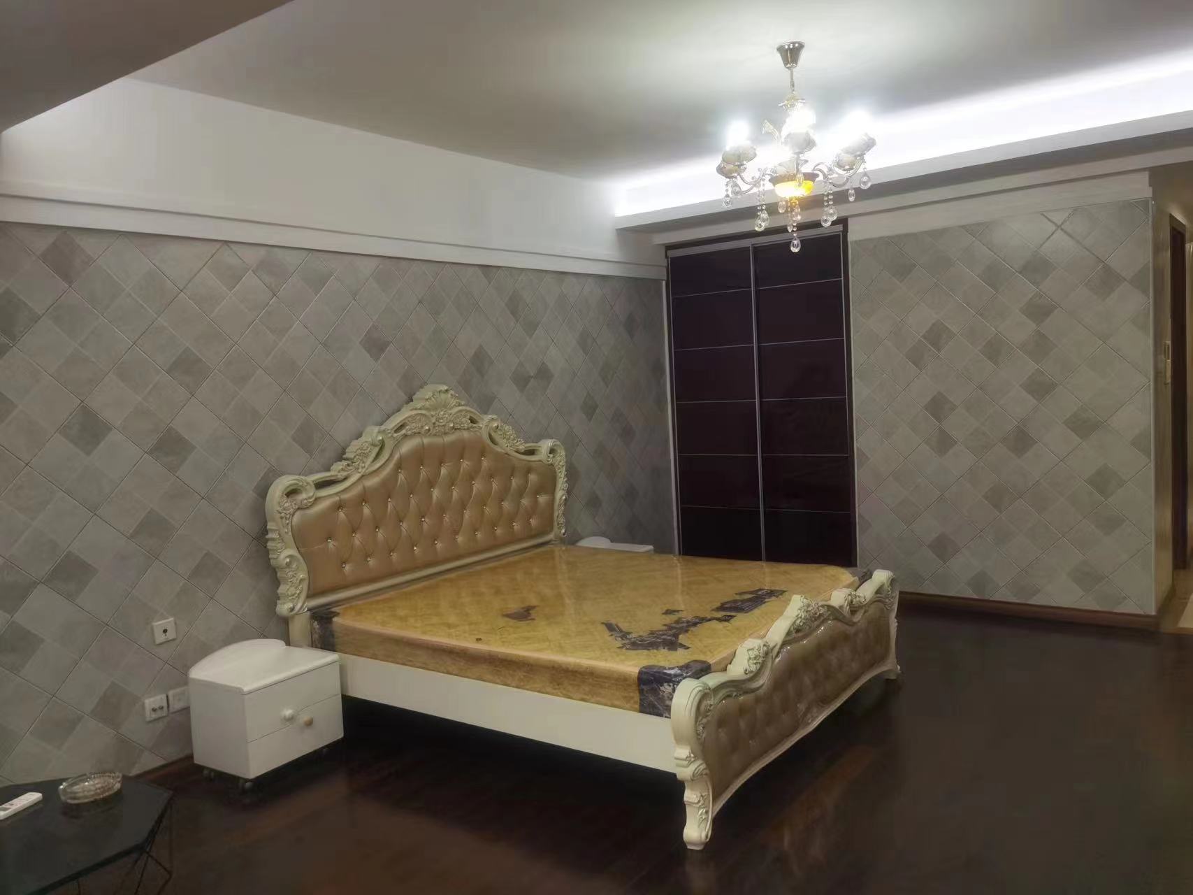 万科浪琴湾 1室1厅1卫 1500.0元/月 万科浪琴湾 1室1厅1卫 1500.0元/月室内图