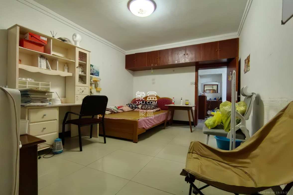 建湘新村 2室1厅1卫 1400.0元/月 建湘新村 2室1厅1卫 1400.0元/月室内图