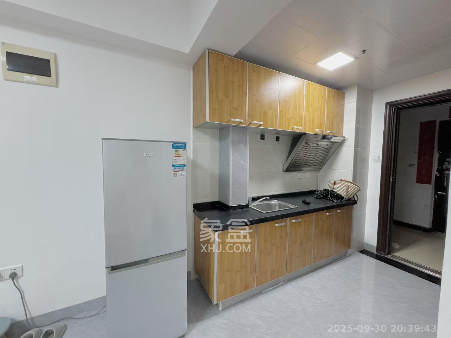 乾城(兴旺乾城) 1室1厅1卫 1500.0元/月 乾城(兴旺乾城) 1室1厅1卫 1500.0元/月室内图