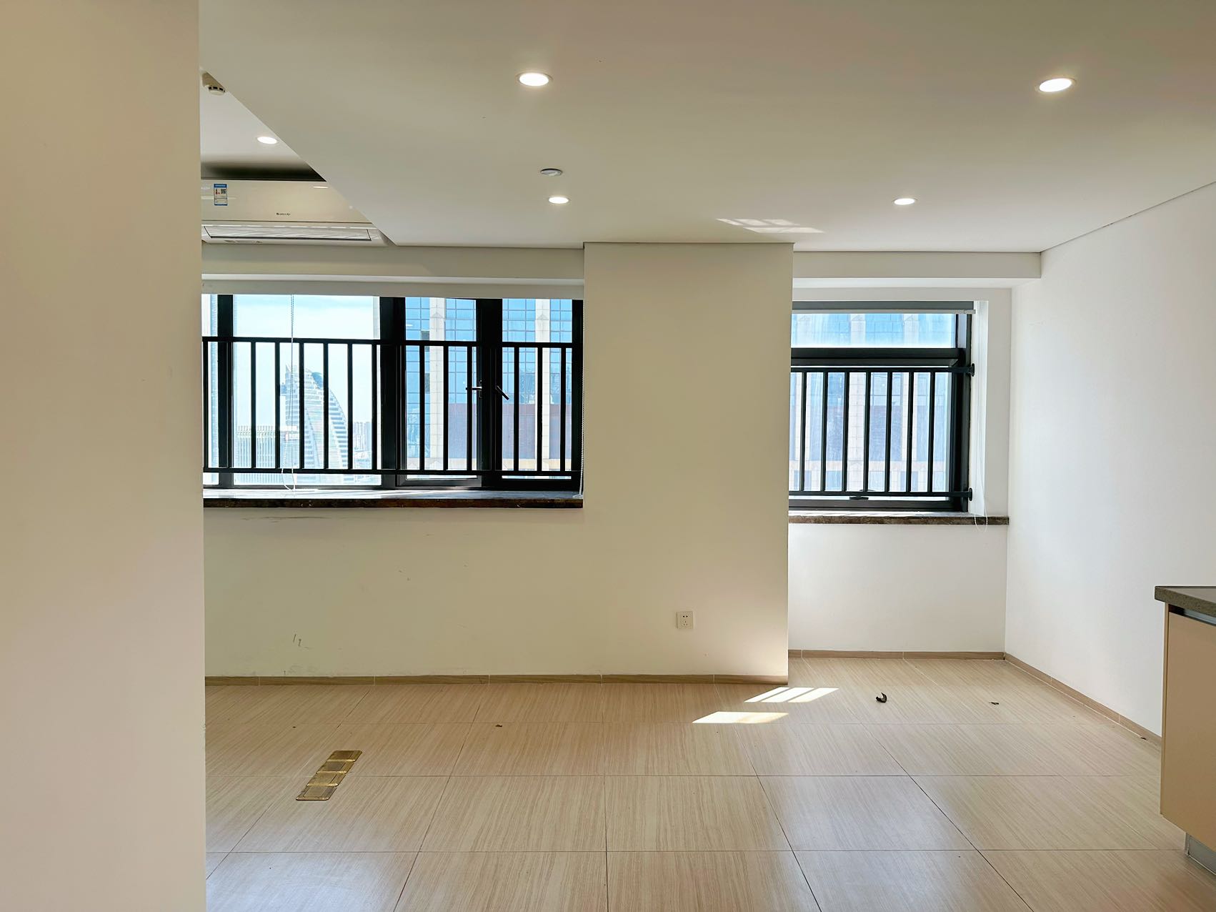 海航豪庭南苑 1室1厅1卫 2800.0元/月 海航豪庭南苑 1室1厅1卫 2800.0元/月室内图