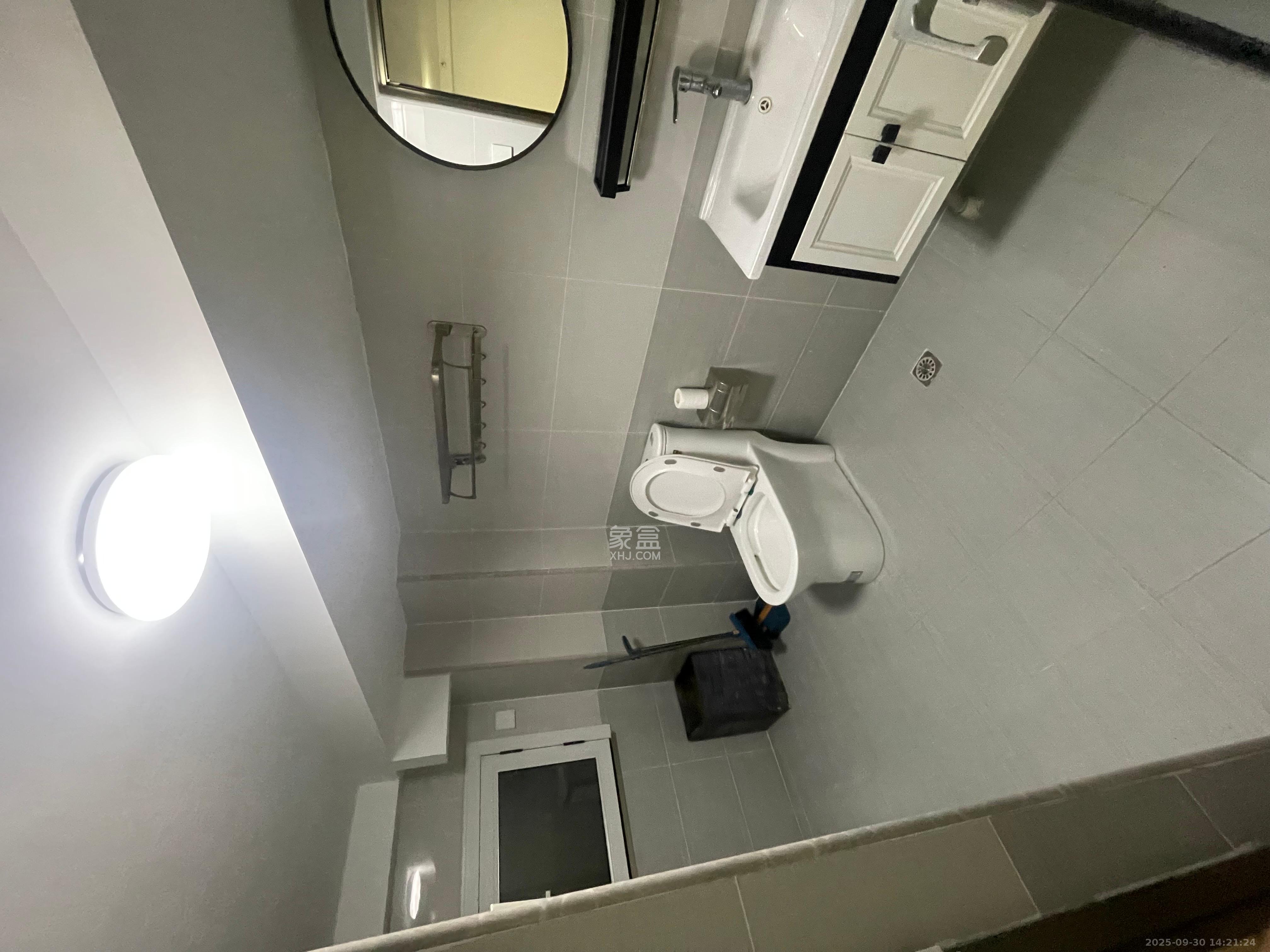 明昇壹城(明昇时代广场)三期 2室1厅1卫 2300.0元/月 明昇壹城(明昇时代广场)三期 2室1厅1卫 2300.0元/月室内图