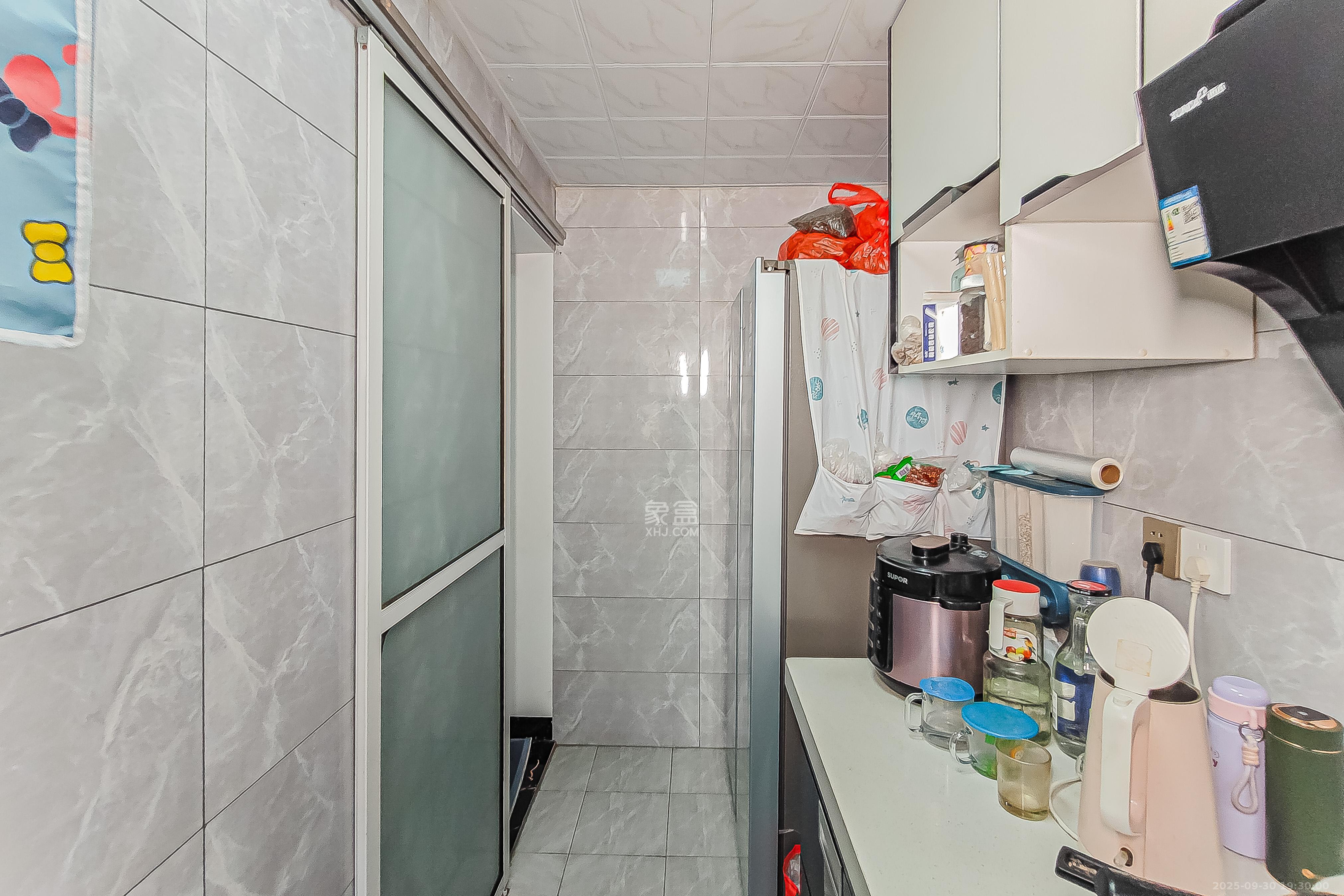 静谧园 3室1厅1卫 40.0万 静谧园 3室1厅1卫 40.0万厨房