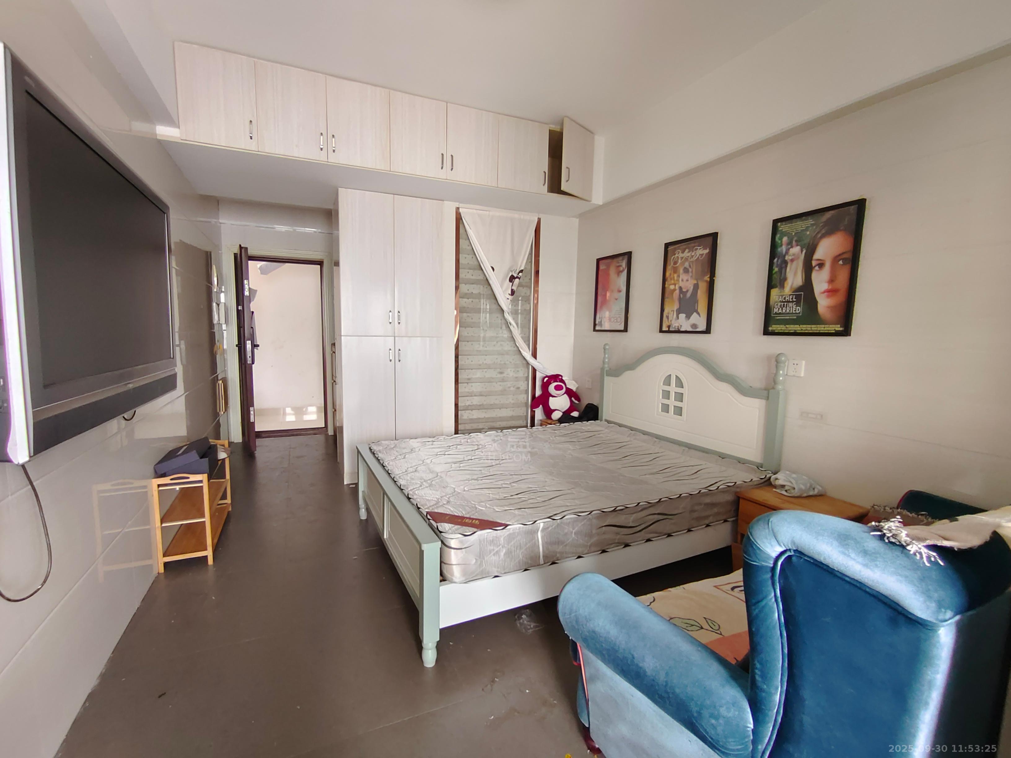 中建御山和苑 1室1厅1卫 1100.0元/月 中建御山和苑 1室1厅1卫 1100.0元/月室内图