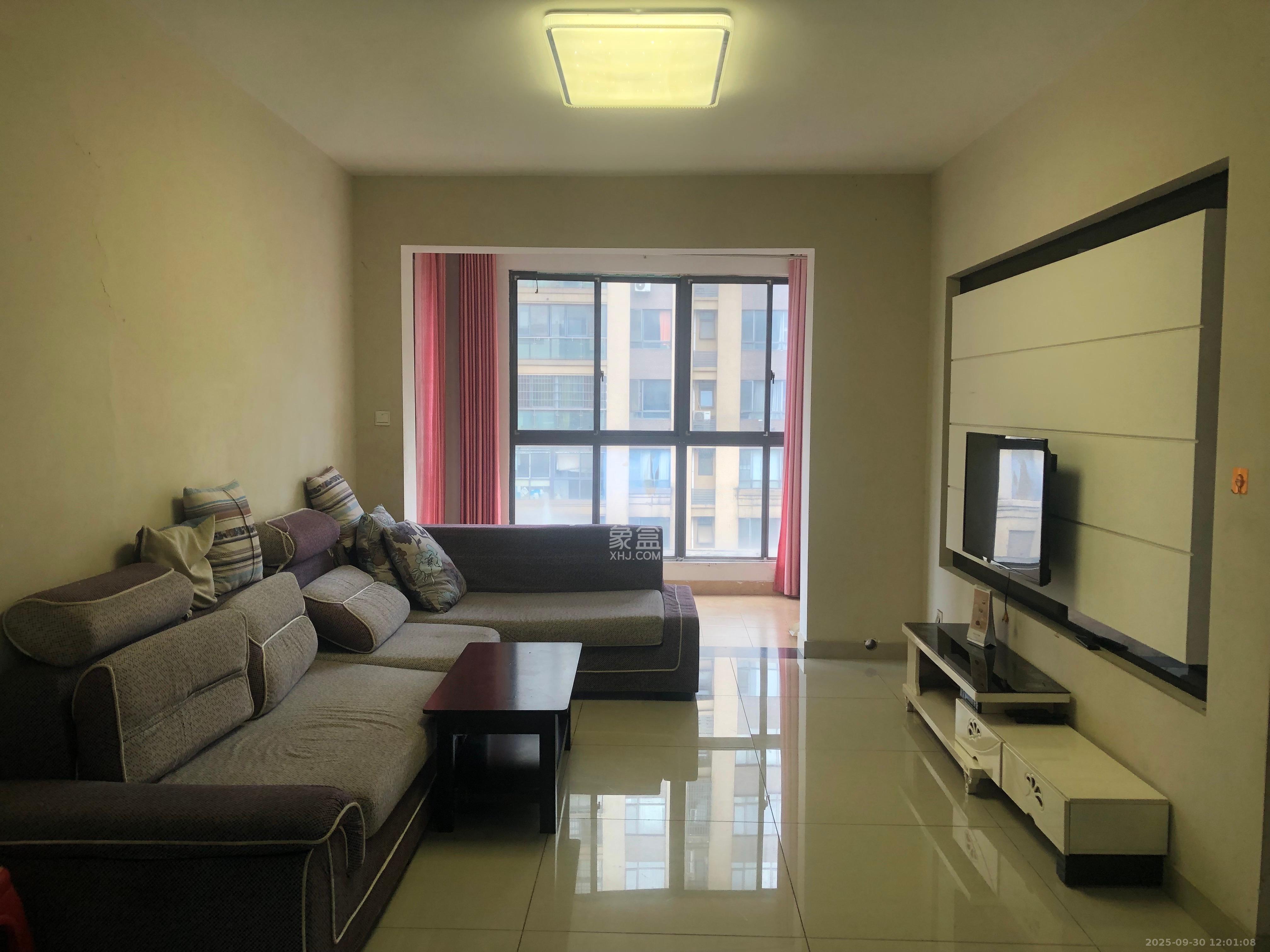 新华都万家城  2室2厅1卫    1800.0元/月 新华都万家城  2室2厅1卫    1800.0元/月