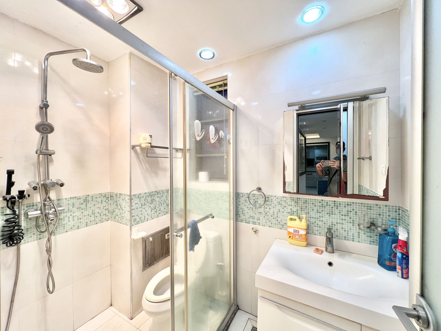 城市海岸一期 3室2厅2卫 4500.0元/月 城市海岸一期 3室2厅2卫 4500.0元/月室内图