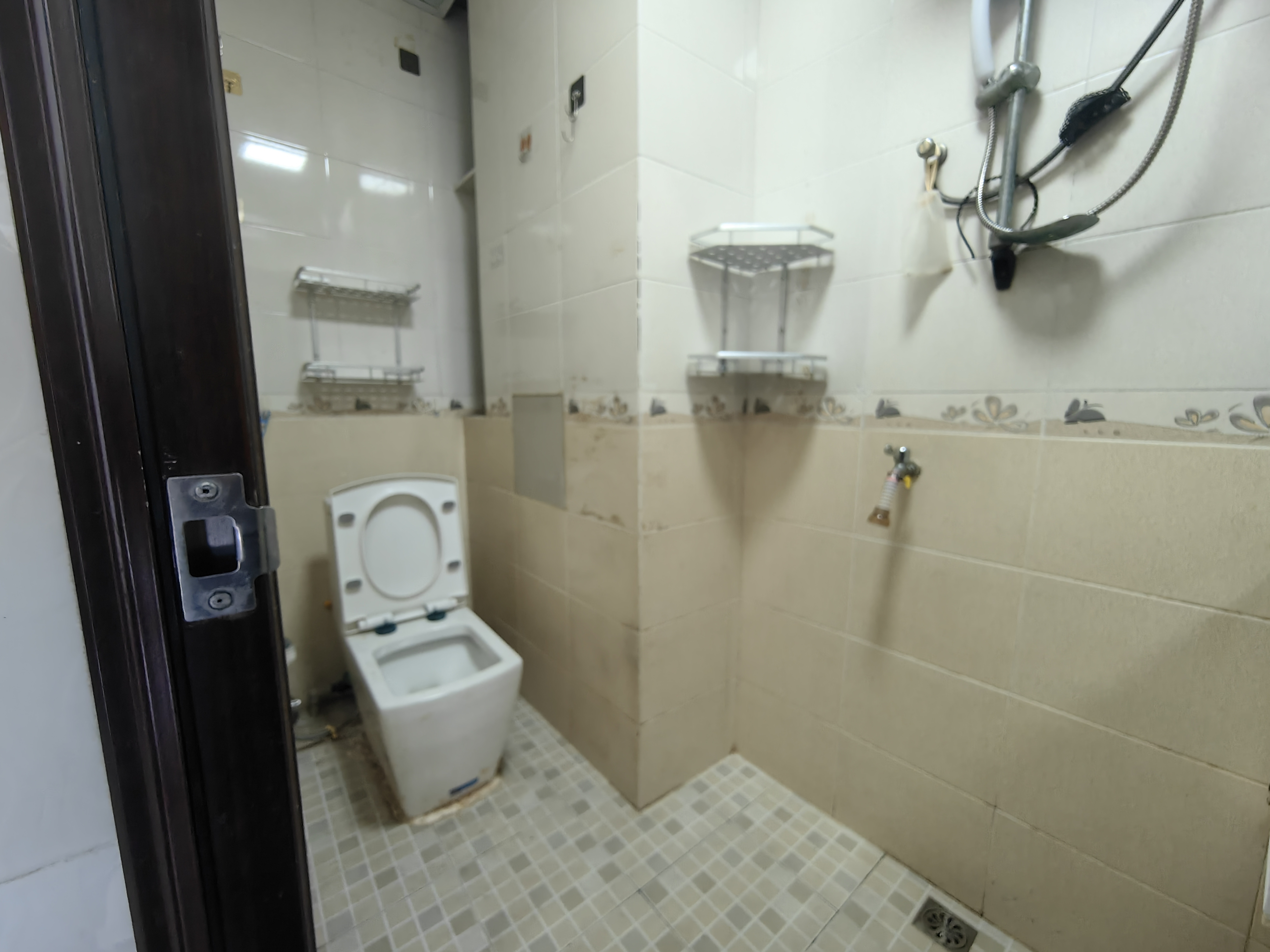 蓝天丽城 1室1厅1卫 45.0万 蓝天丽城 1室1厅1卫 45.0万客厅