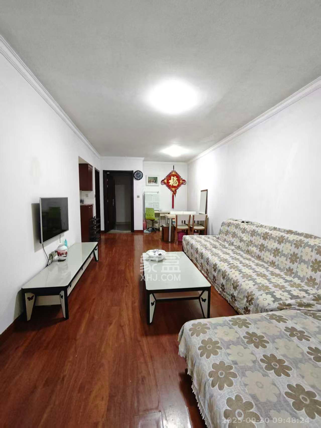 好莱城(弘德西街)  2室2厅1卫    1880.0元/月 好莱城(弘德西街)  2室2厅1卫    1880.0元/月