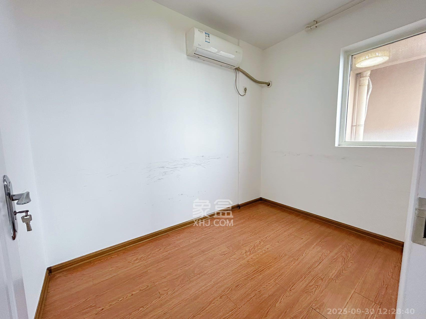 北辰三角洲E4区 3室2厅1卫 3200.0元/月 北辰三角洲E4区 3室2厅1卫 3200.0元/月室内图