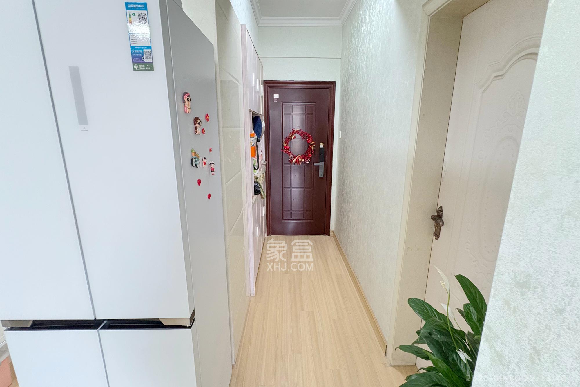 锦泰东环国际  1室2厅1卫    49.6万其他