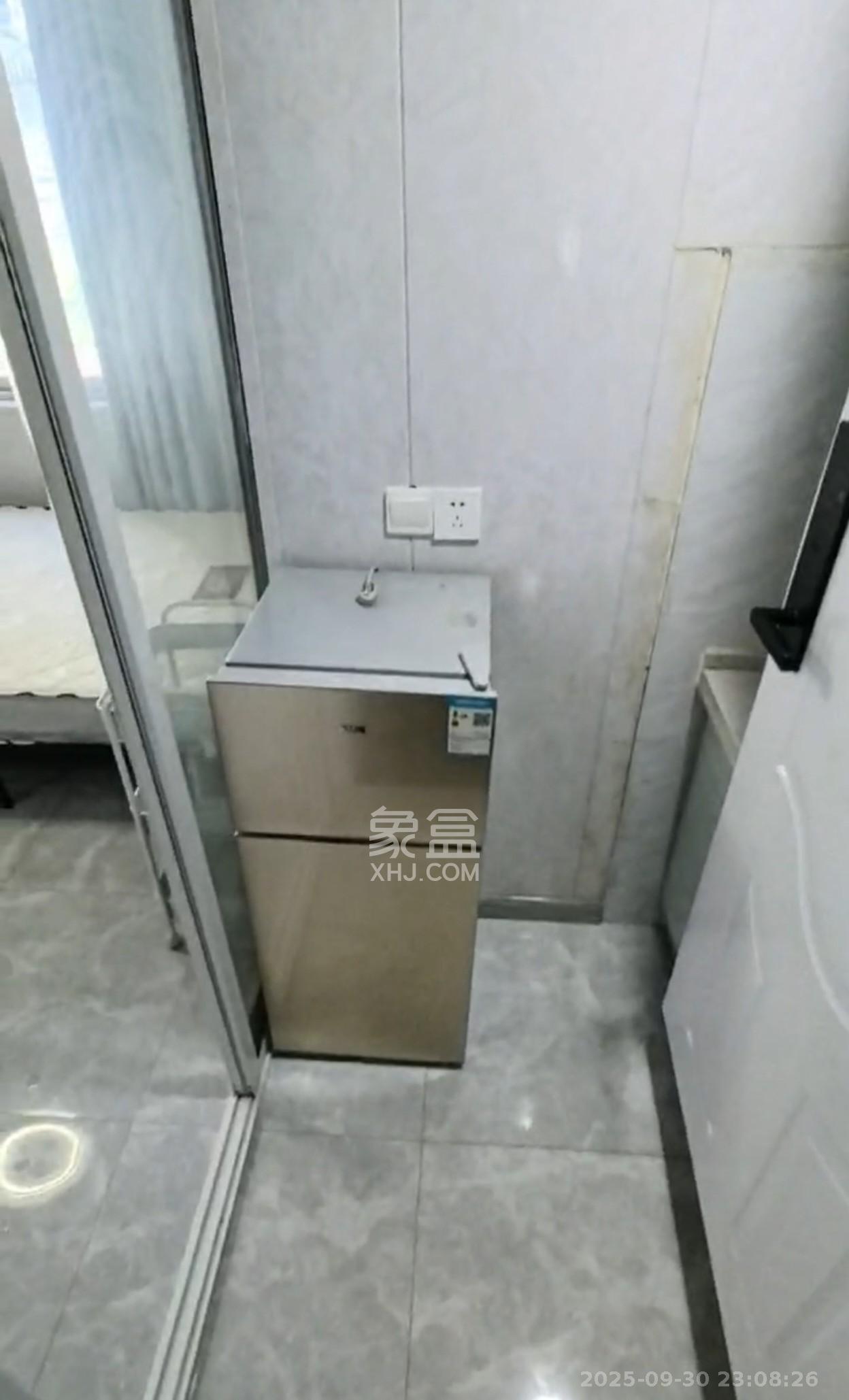 新世界商贸城 1室1厅1卫 1650.0元/月 新世界商贸城 1室1厅1卫 1650.0元/月室内图