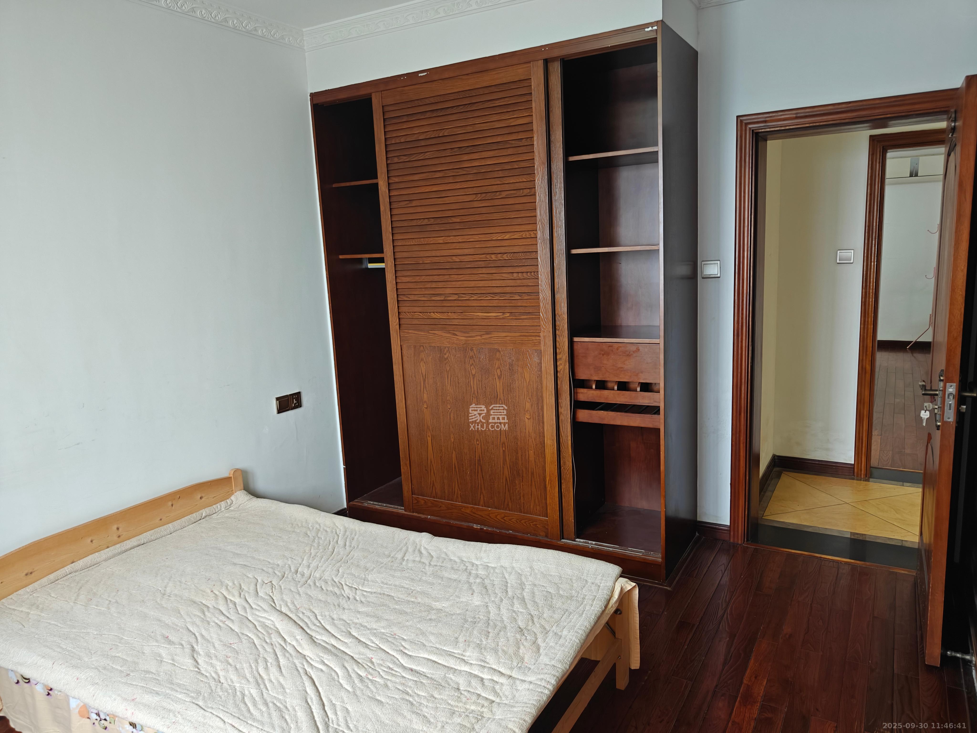 汇城上筑 4室2厅2卫 3000.0元/月 汇城上筑 4室2厅2卫 3000.0元/月室内图