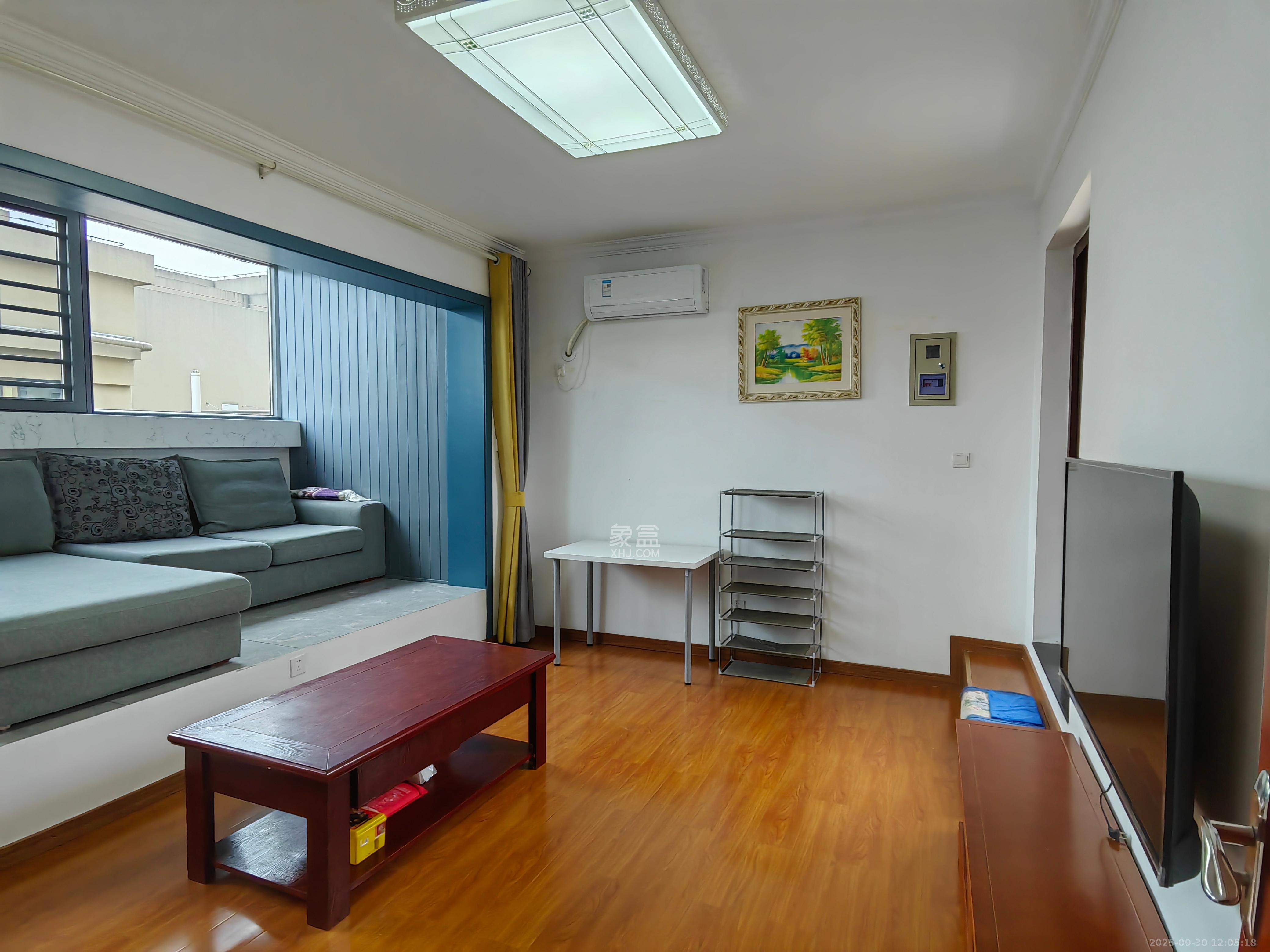 中建梅溪湖中心 2室2厅1卫 2100.0元/月 中建梅溪湖中心 2室2厅1卫 2100.0元/月室内图