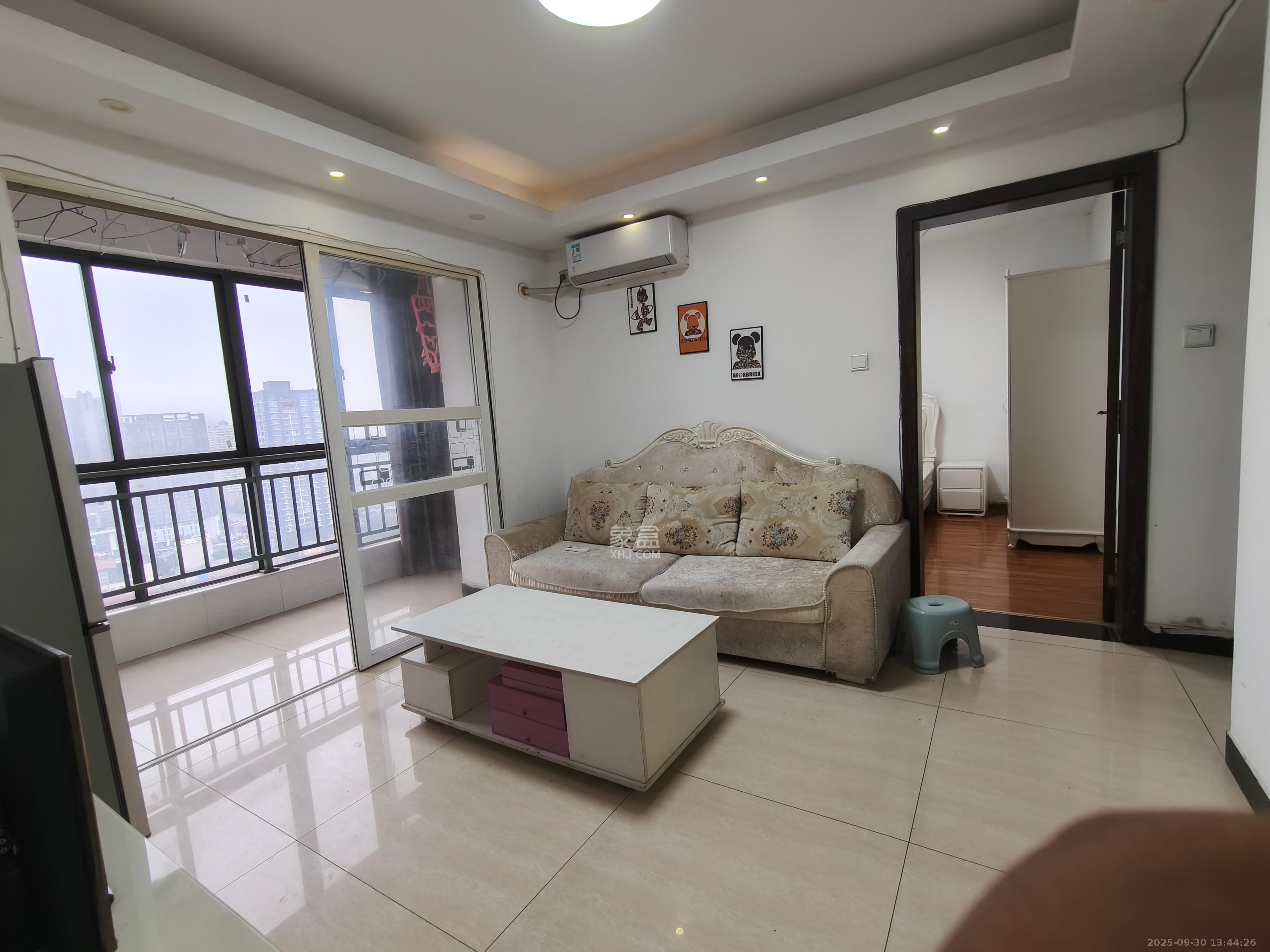 少帅府 1室1厅1卫 2000.0元/月 少帅府 1室1厅1卫 2000.0元/月室内图