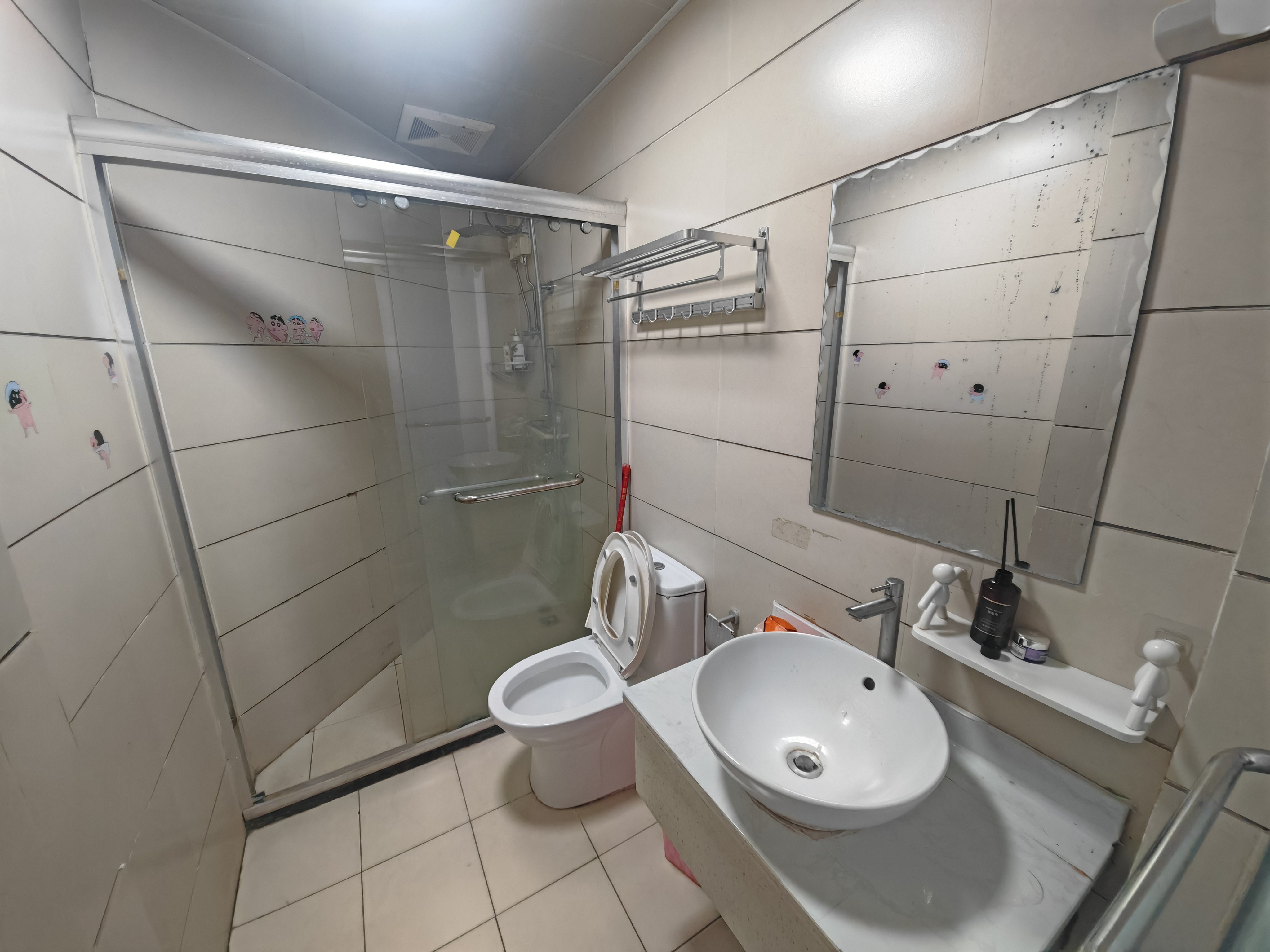 国公馆 1室1厅1卫 1400.0元/月 国公馆 1室1厅1卫 1400.0元/月室内图