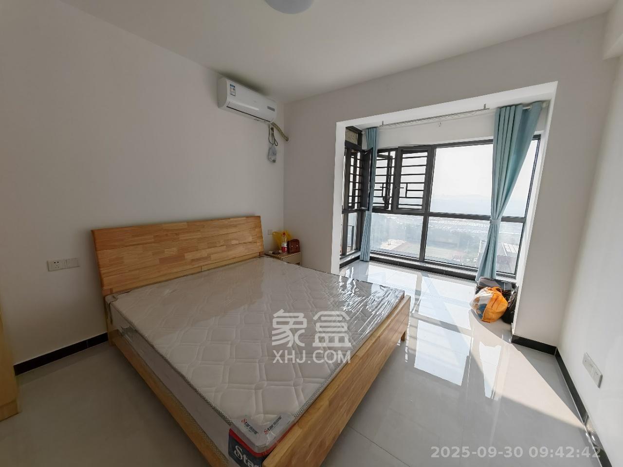 中建嘉和城  3室2厅2卫    2500.0元/月室内图