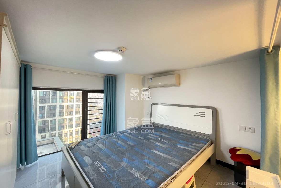 新城悦隽公园 2室1厅1卫 1600.0元/月 新城悦隽公园 2室1厅1卫 1600.0元/月室内图