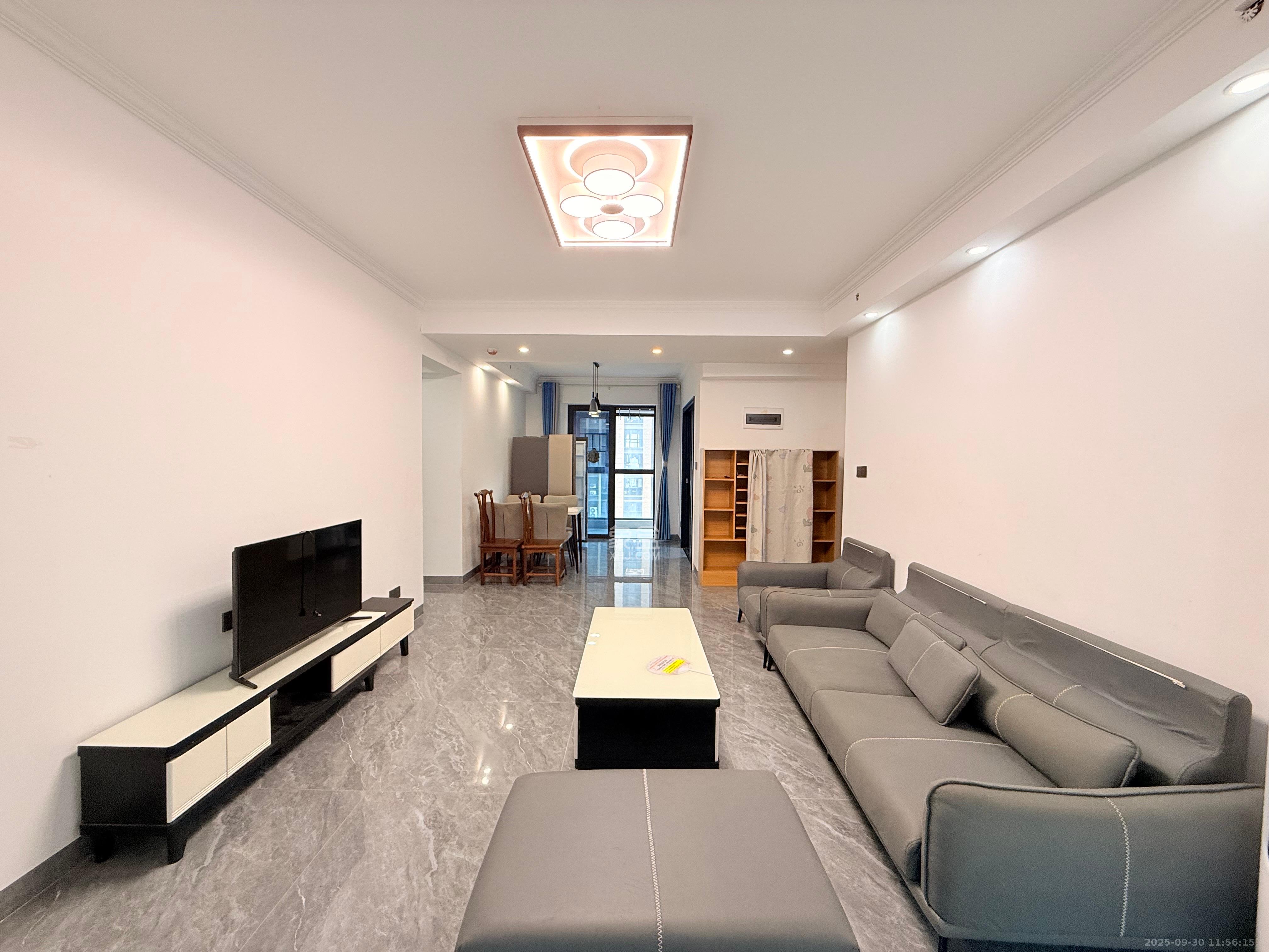 明昇壹城(明昇时代广场)二期  3室2厅2卫    3500.0元/月 明昇壹城(明昇时代广场)二期  3室2厅2卫    3500.0元/月