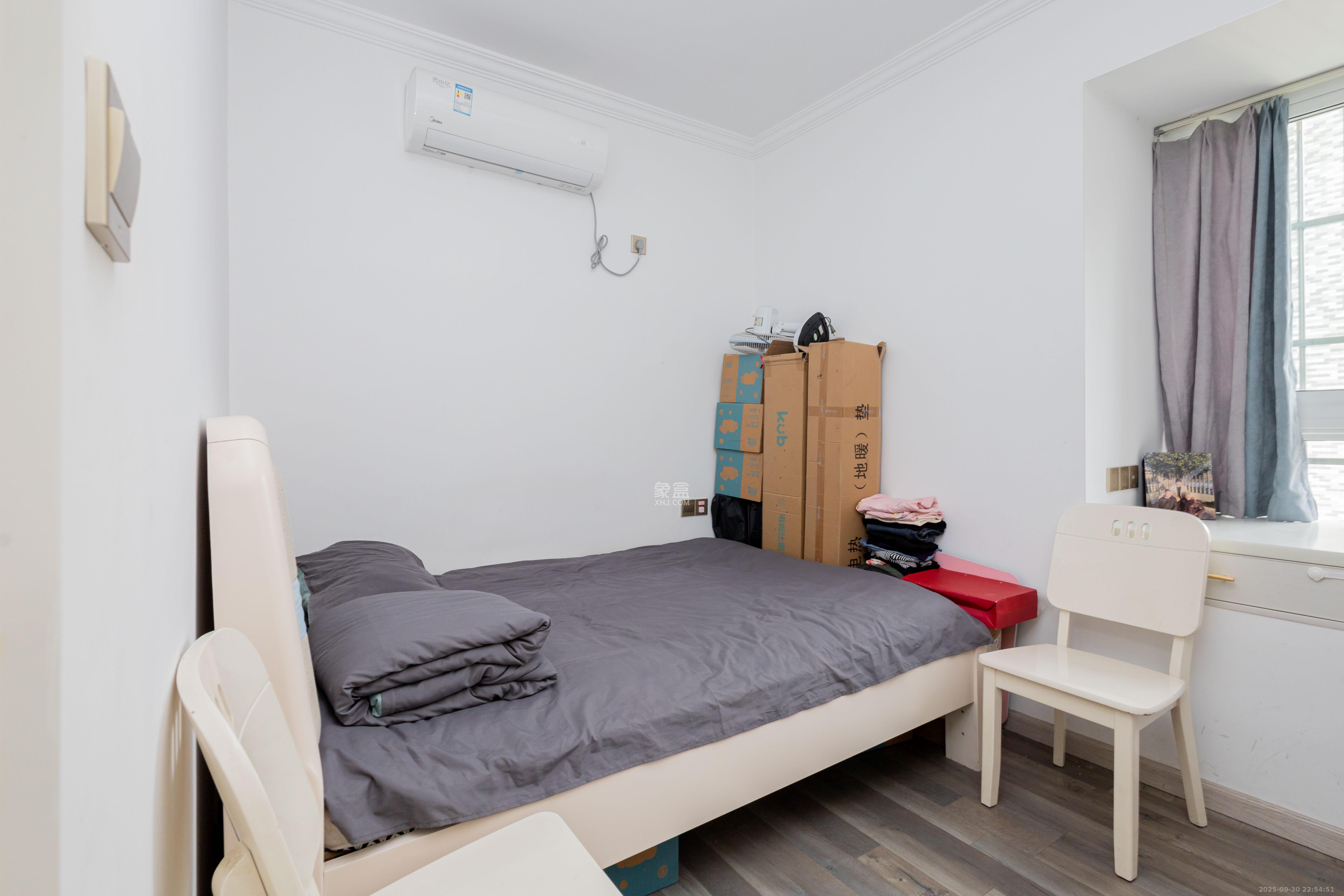 明天一城  2室2厅1卫    45.5万 明天一城  2室2厅1卫    45.5万卧室