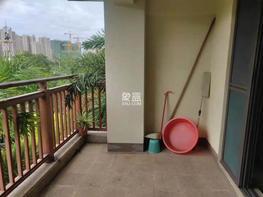 万科浪琴湾 1室1厅1卫 105.0万 万科浪琴湾 1室1厅1卫 105.0万室内图