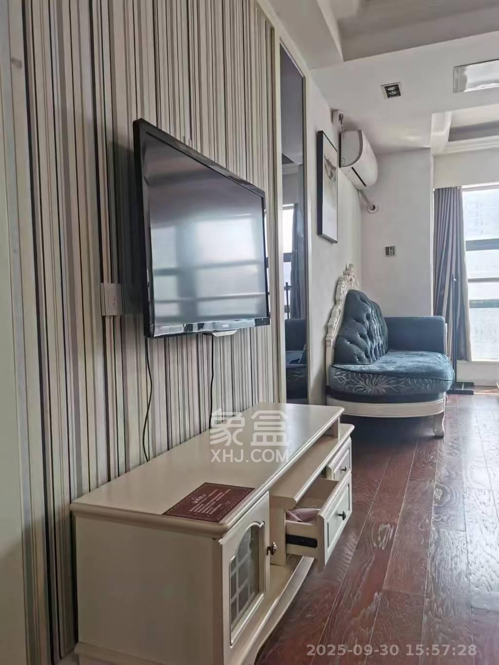 壹号公馆 1室1厅1卫 2200.0元/月 壹号公馆 1室1厅1卫 2200.0元/月室内图