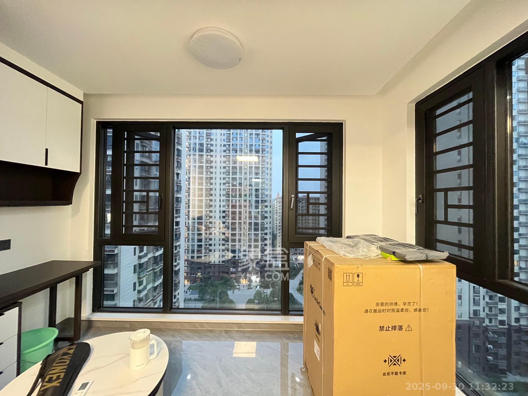 长房明宸府 3室2厅1卫 2500.0元/月 长房明宸府 3室2厅1卫 2500.0元/月室内图