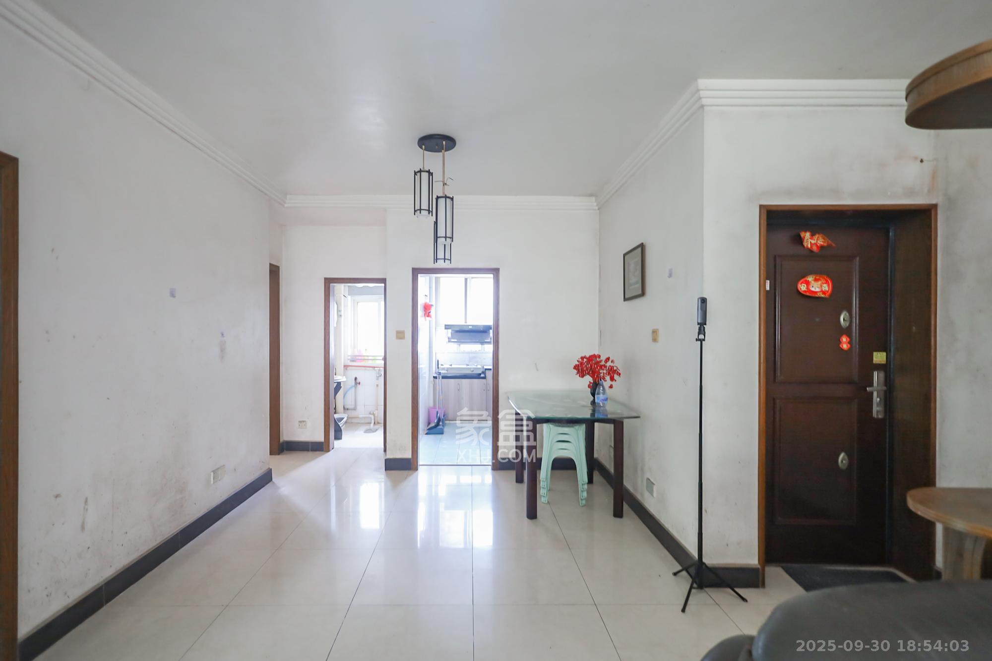 长沙船舶厂宿舍  1室2厅2卫    68.0万其他