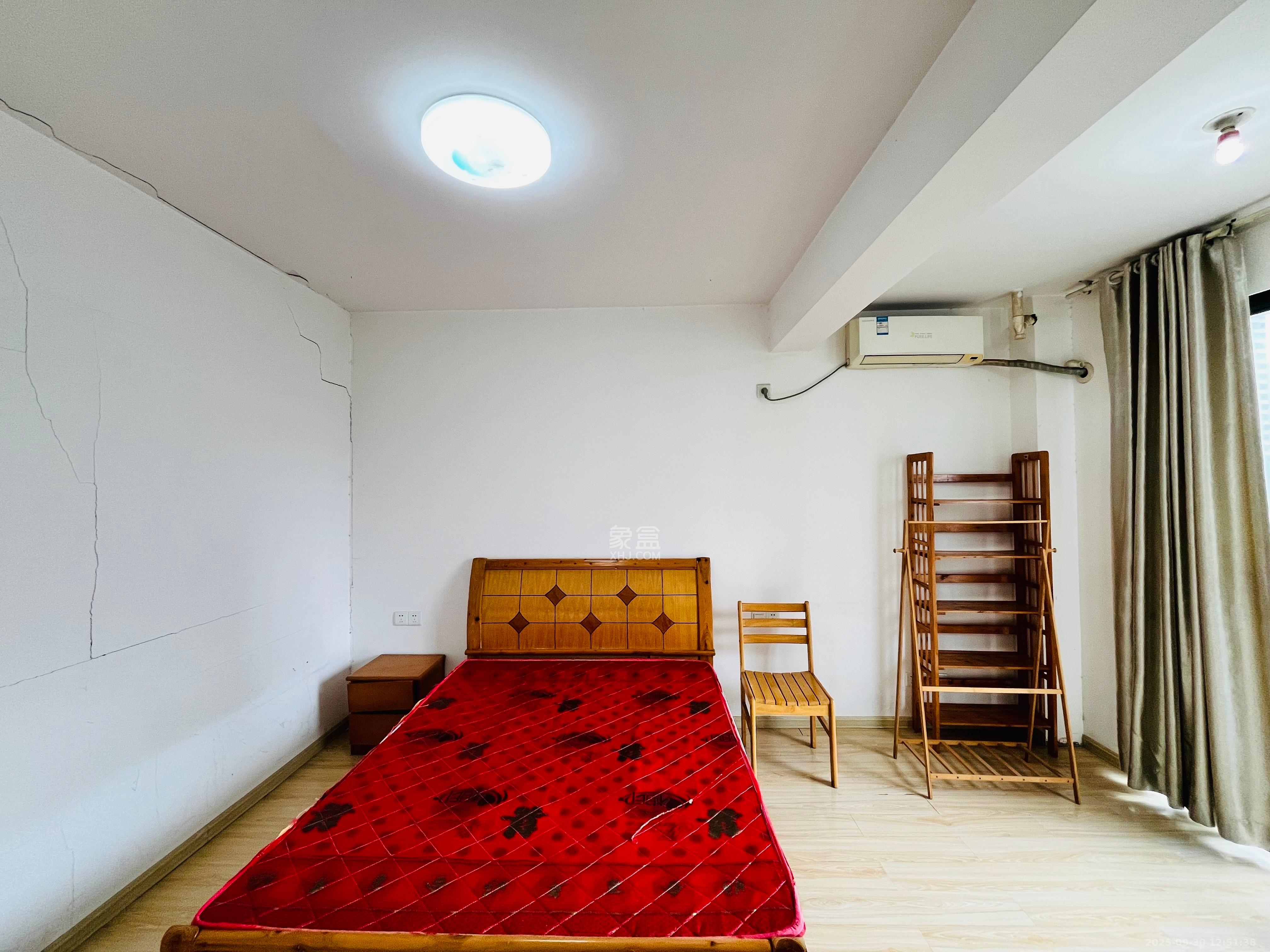 克拉美丽山庄(晟领国际) 2室2厅1卫 1700.0元/月 克拉美丽山庄(晟领国际) 2室2厅1卫 1700.0元/月室内图