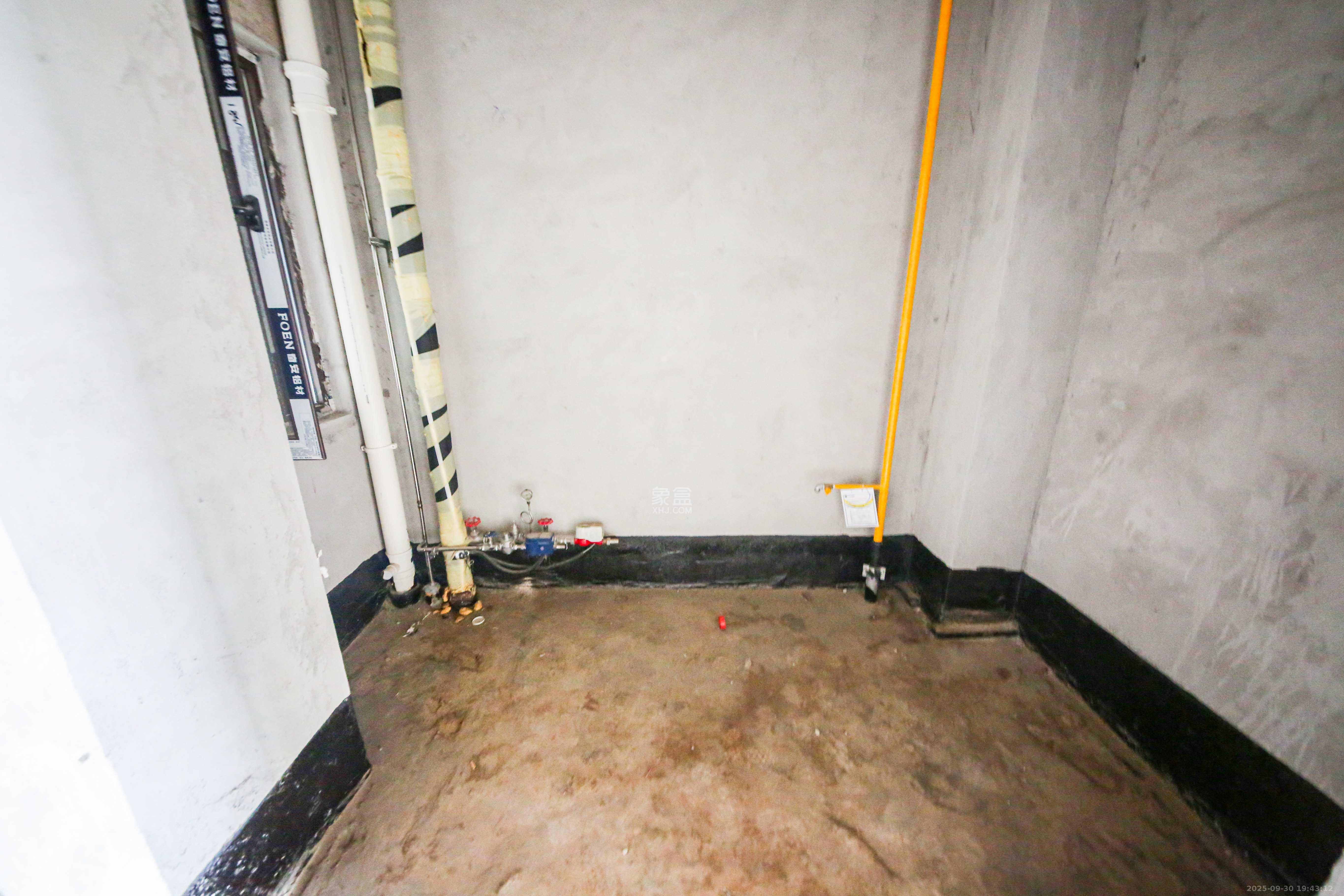 天一康园(湖南电力科技园) 4室2厅2卫 270.0万 天一康园(湖南电力科技园) 4室2厅2卫 270.0万厨房