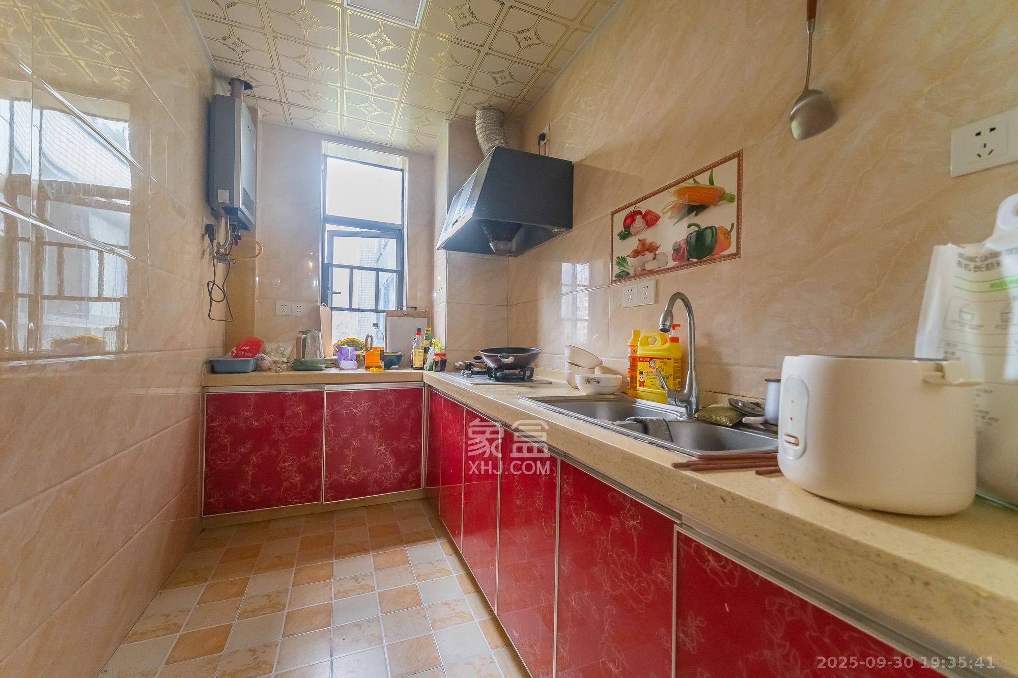 恒基凯旋门一二期 1室1厅1卫 46.8万 恒基凯旋门一二期 1室1厅1卫 46.8万厨房