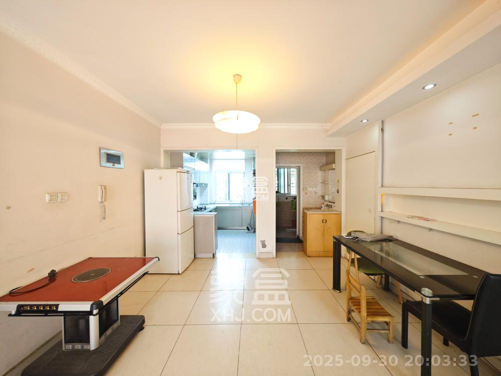 鄱阳小区  3室2厅1卫   1300.00元/月室内图