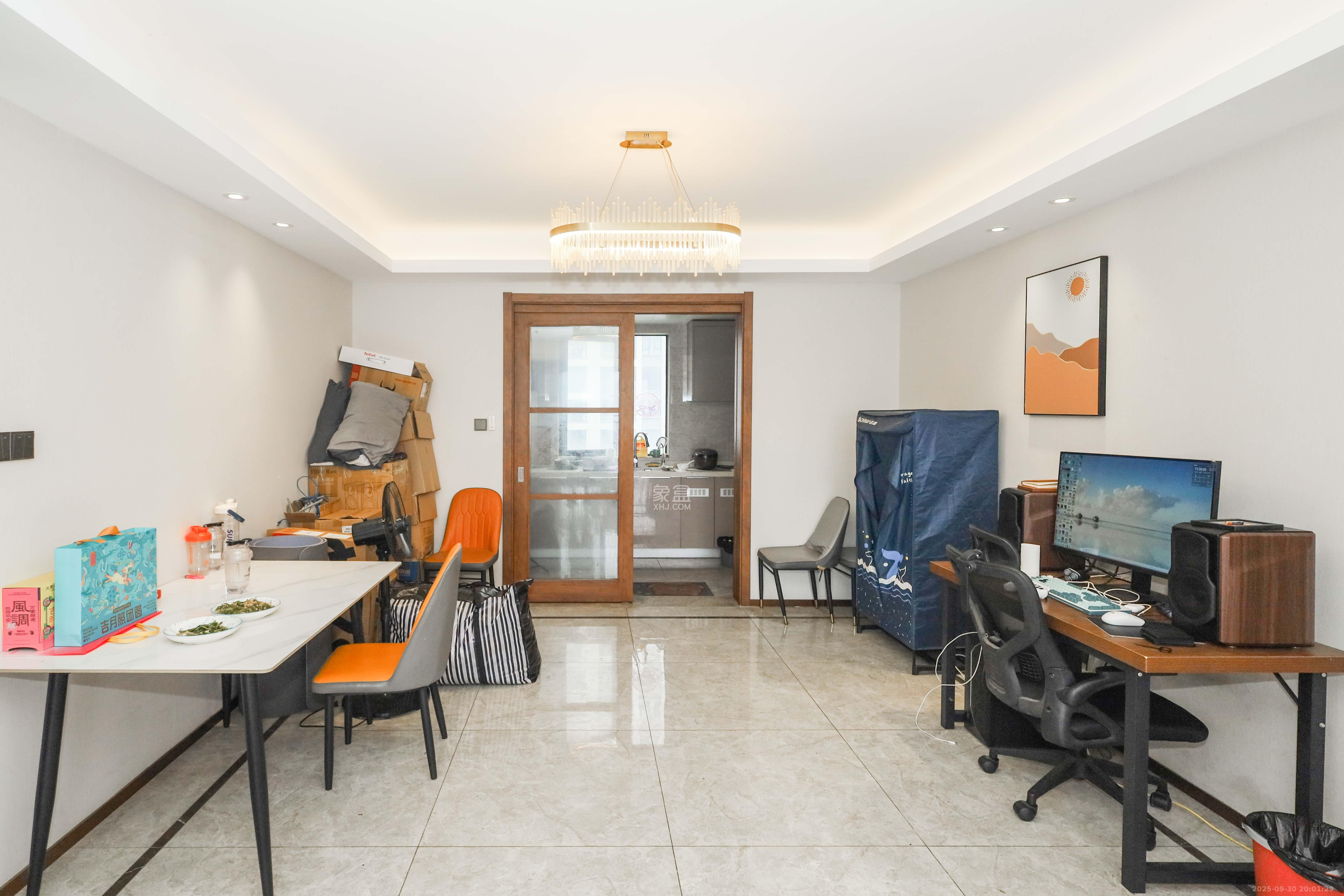 梅溪悦章 4室2厅2卫 180.0万 梅溪悦章 4室2厅2卫 180.0万客厅