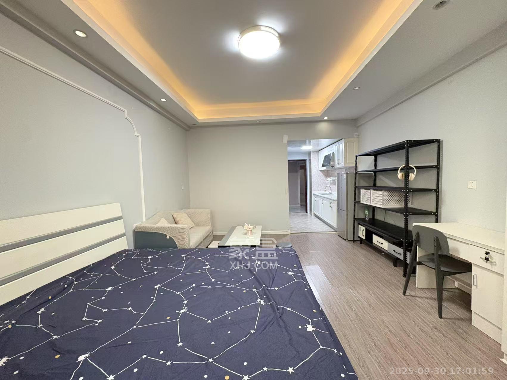 沁园春御院  1室1厅1卫    1800.0元/月室内图