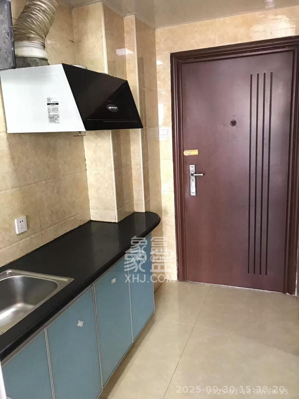 保利麓谷林语I区  1室1厅1卫    1200.0元/月室内图