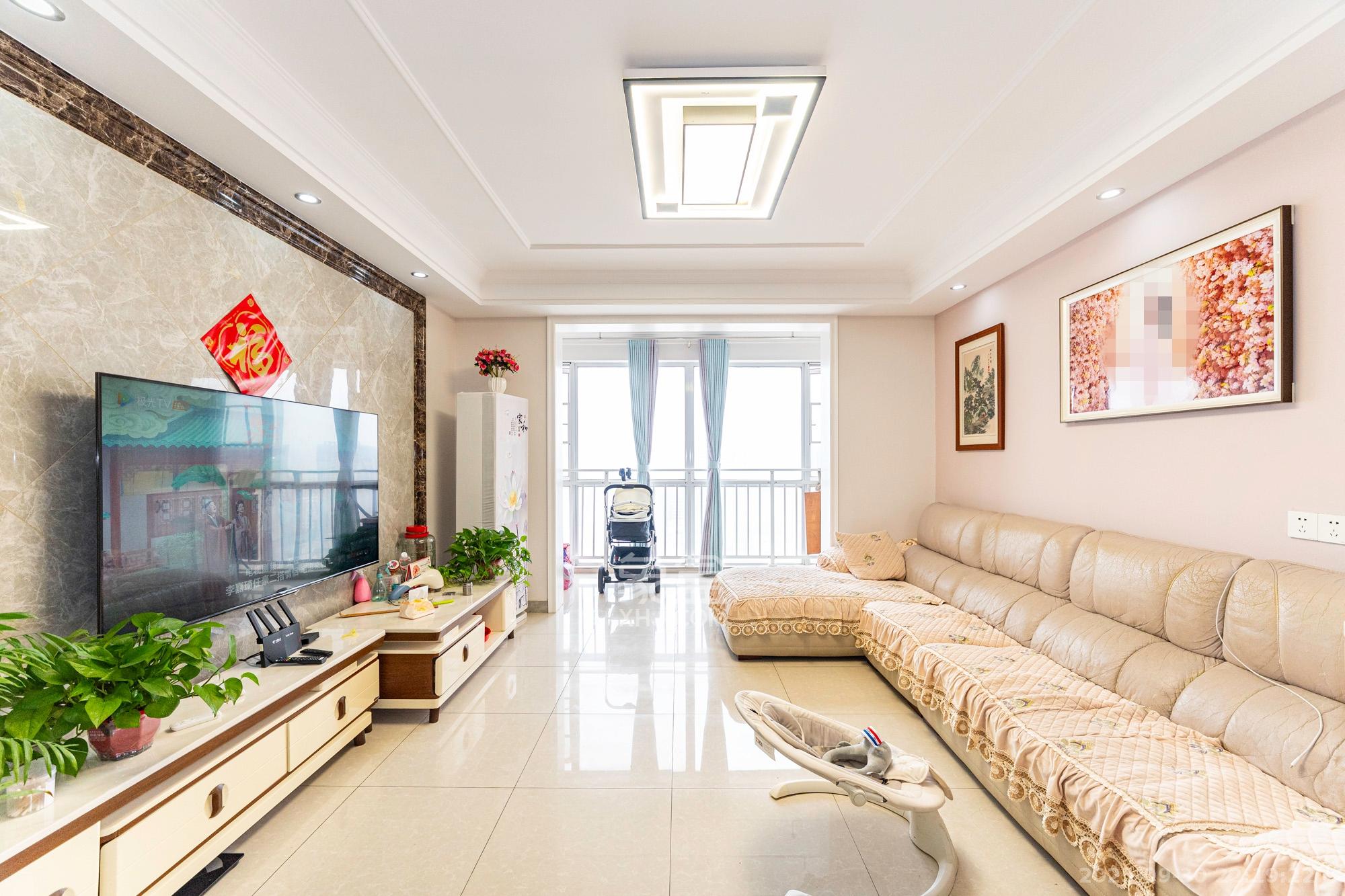 恒广国际景园一二区  3室2厅2卫    89.8万 恒广国际景园一二区  3室2厅2卫    89.8万