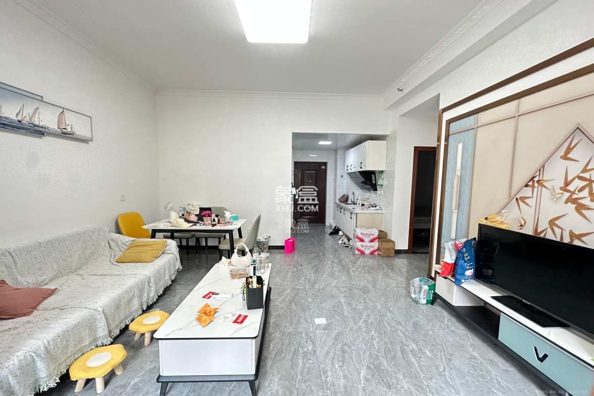 中建悦和城 2室1厅1卫 1900.00元/月 中建悦和城 2室1厅1卫 1900.00元/月室内图