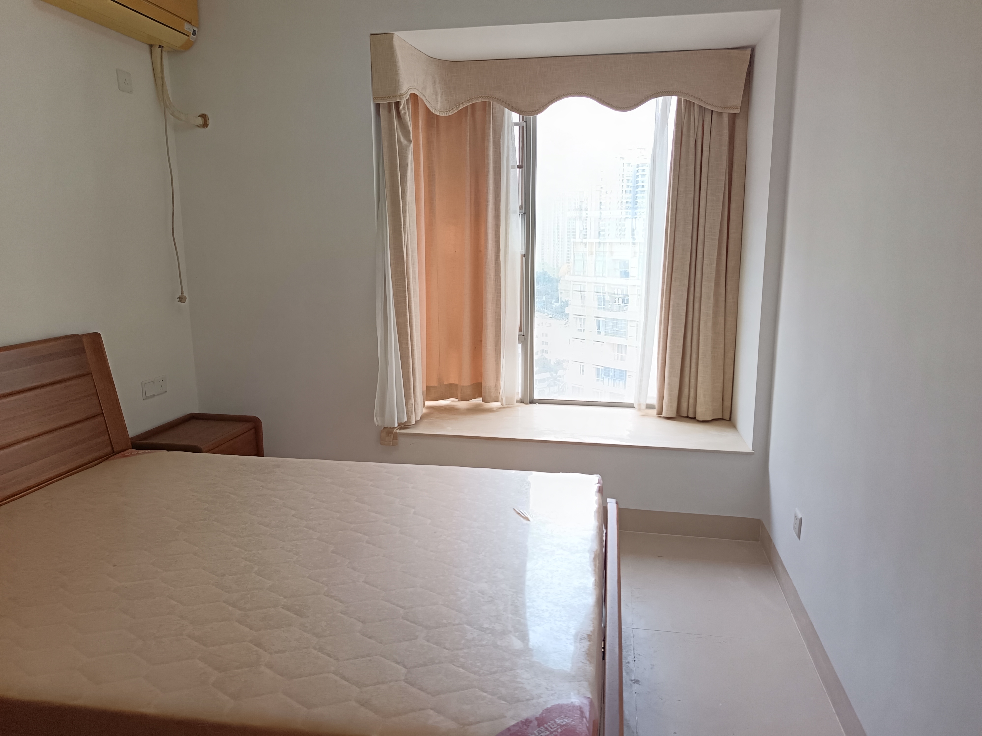 海联新村 1室2厅1卫 2500.0元/月 海联新村 1室2厅1卫 2500.0元/月室内图