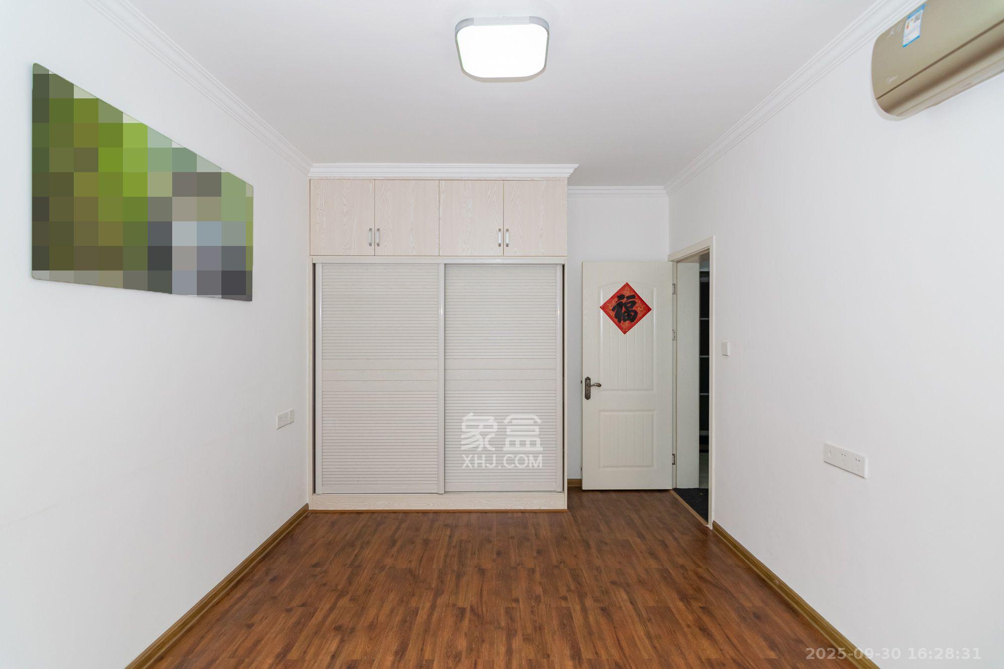 龙湖湘风原著(龙湖湘风星城) 3室2厅1卫 2000.0元/月 龙湖湘风原著(龙湖湘风星城) 3室2厅1卫 2000.0元/月室内图