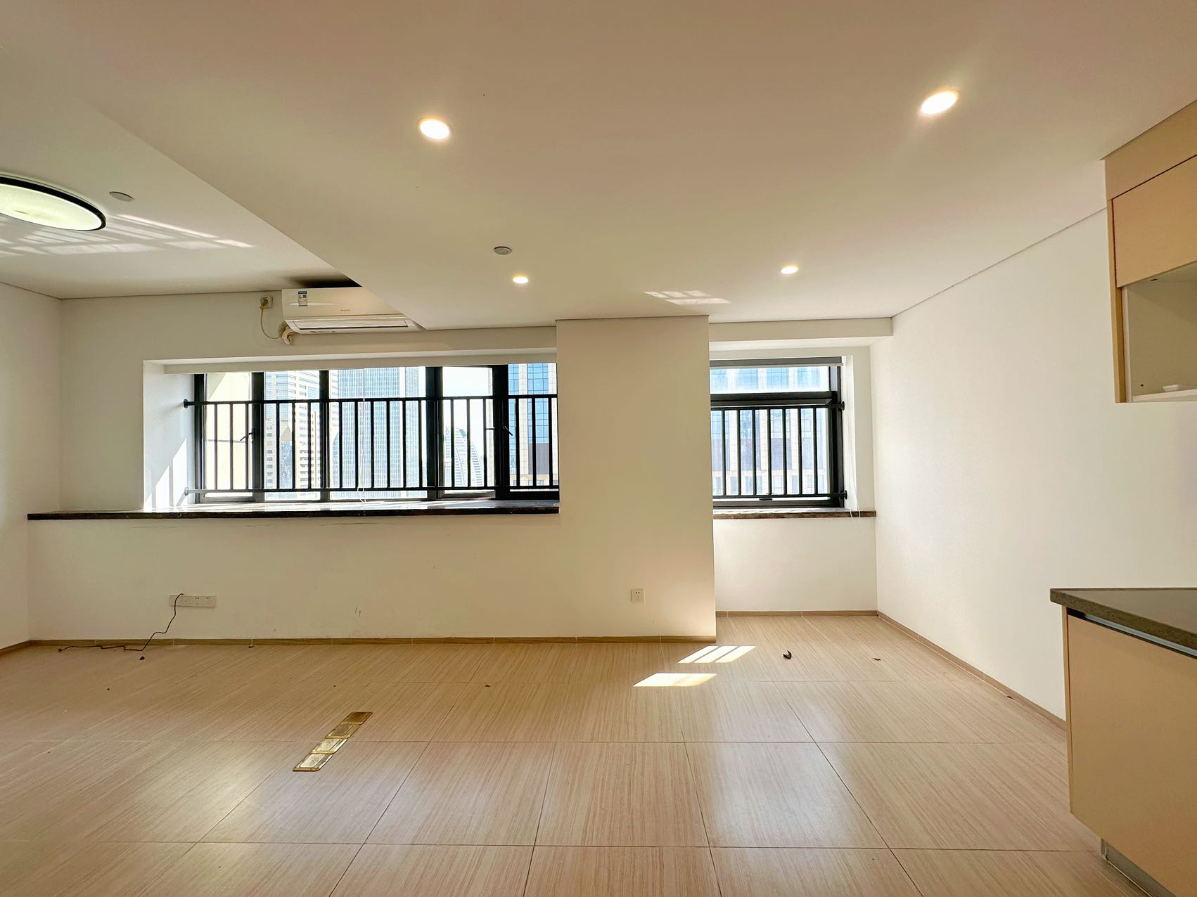 海航豪庭南苑 1室1厅1卫 2800.0元/月 海航豪庭南苑 1室1厅1卫 2800.0元/月室内图