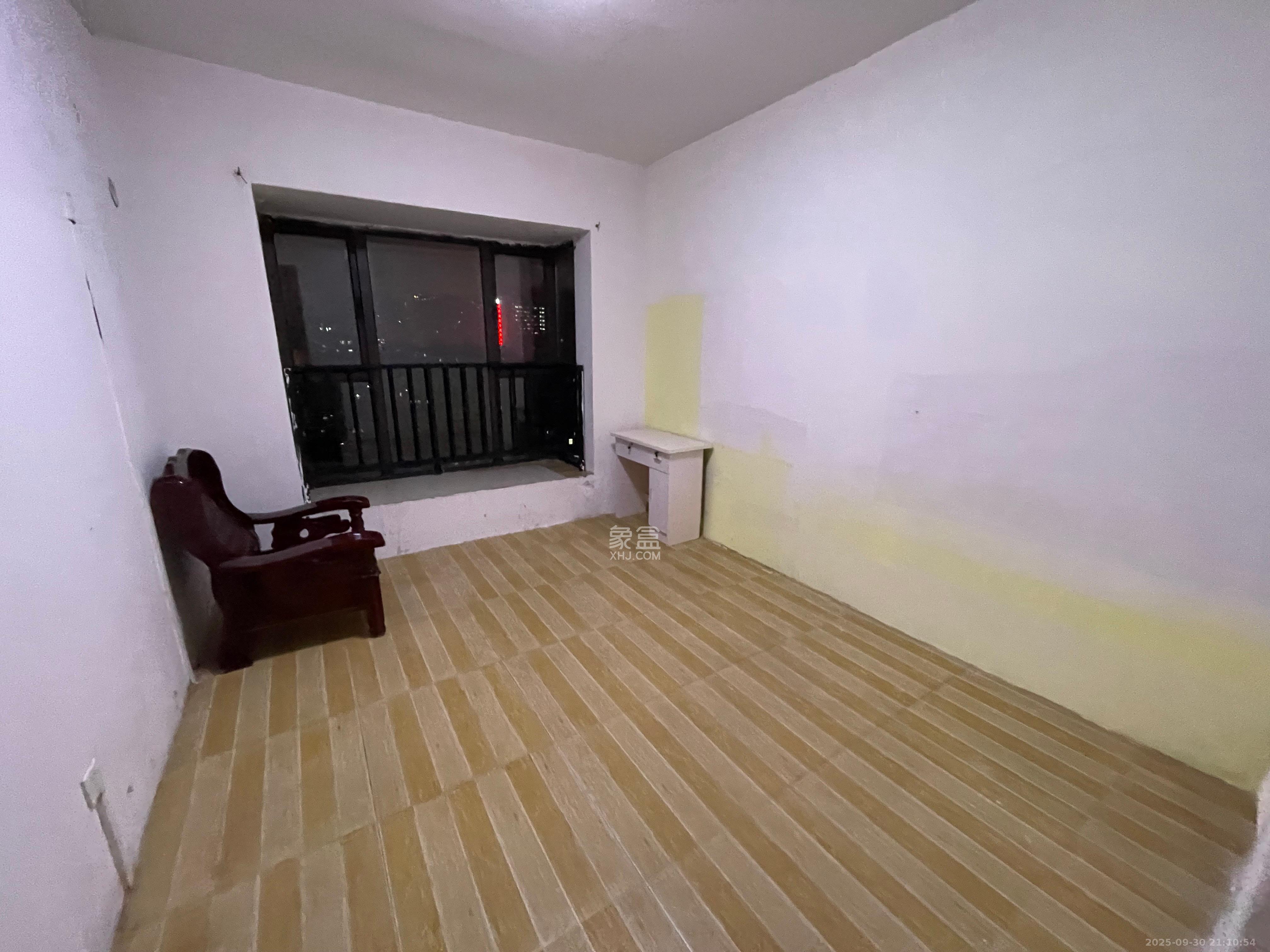 大鸿杰座 3室2厅1卫 2000.0元/月 大鸿杰座 3室2厅1卫 2000.0元/月室内图