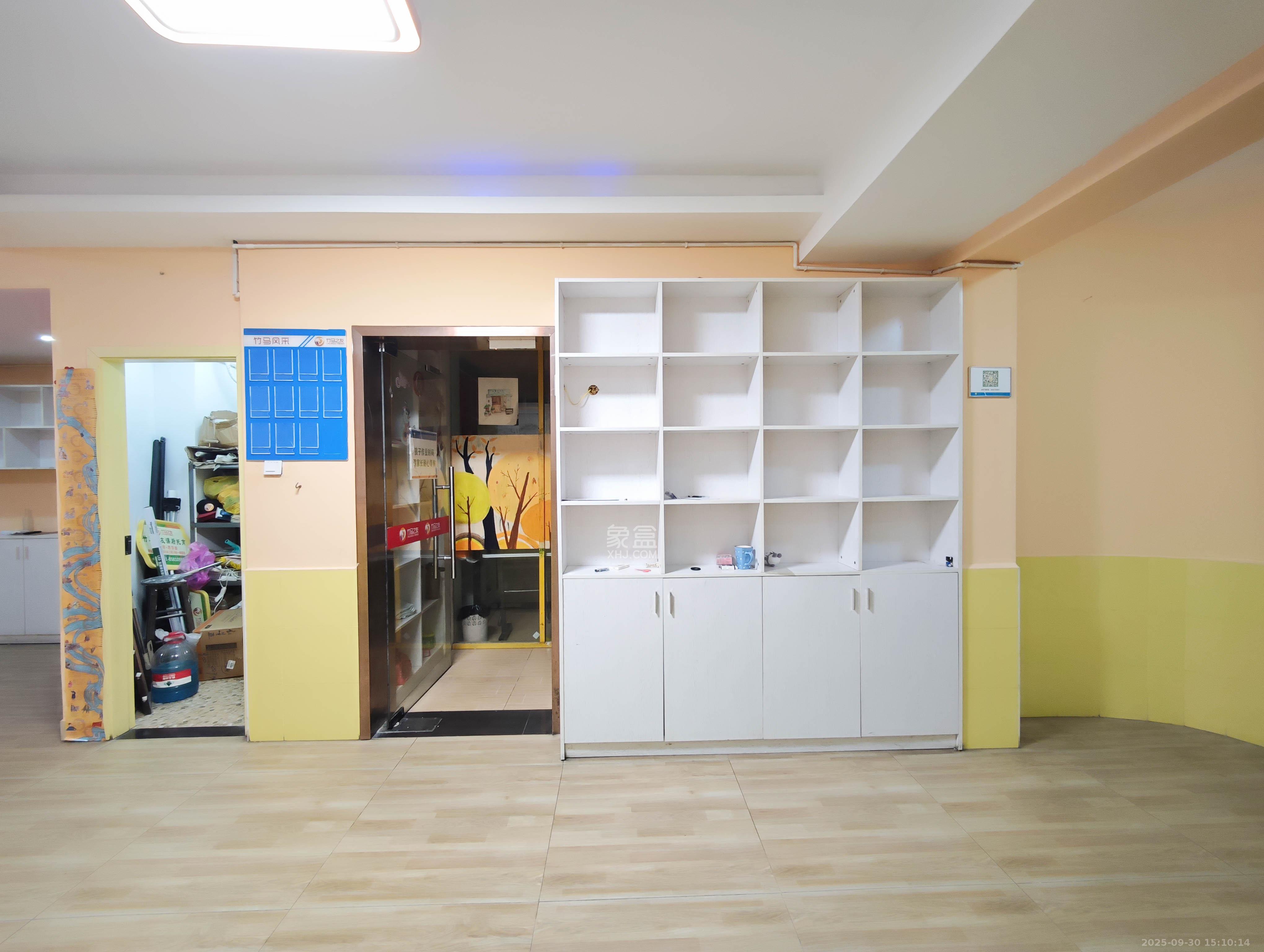 五矿万境水岸二期(五矿万境水岸和苑) 2室2厅1卫 100.0万 五矿万境水岸二期(五矿万境水岸和苑) 2室2厅1卫 100.0万其他