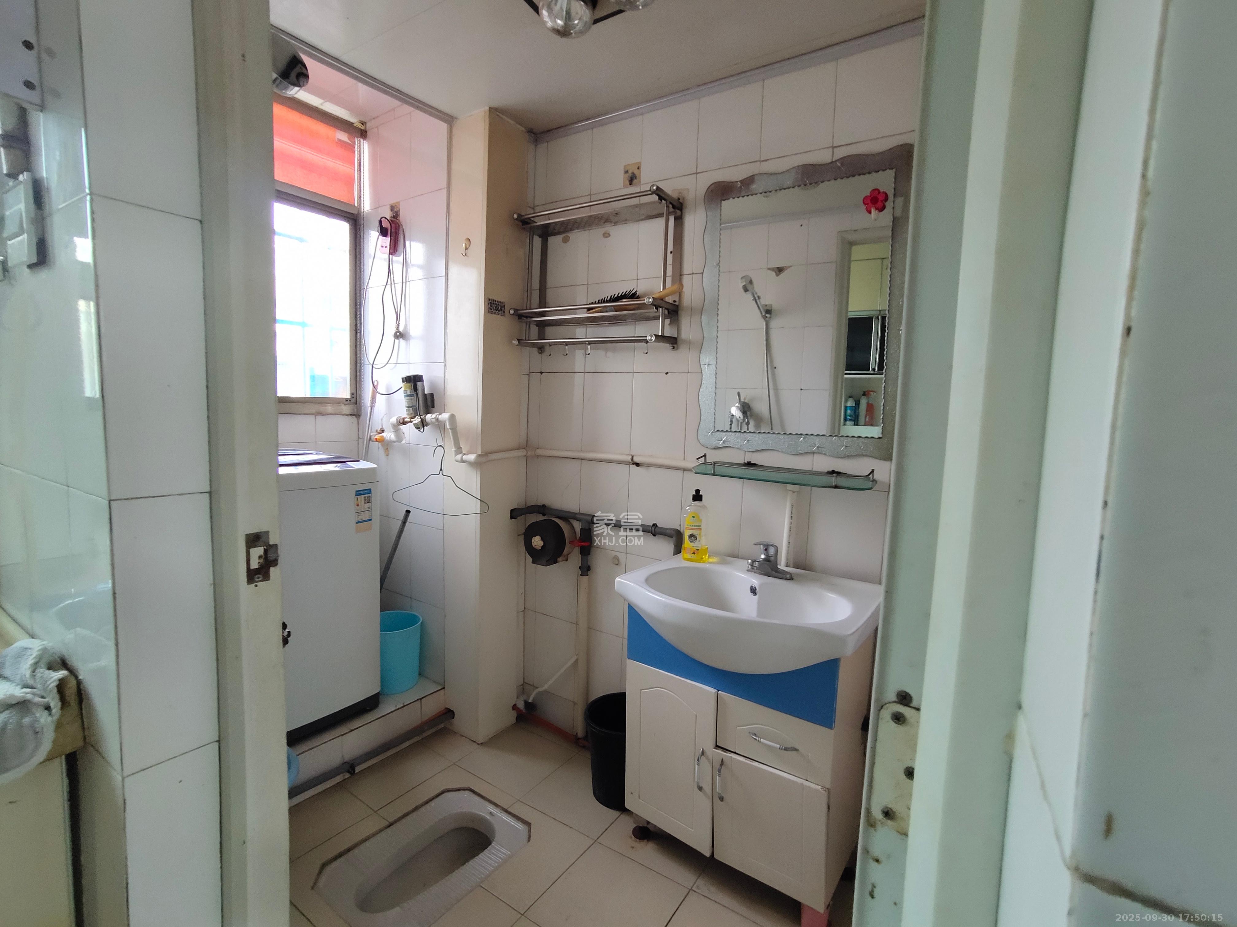 扬帆小区 1室1厅1卫 1500.0元/月 扬帆小区 1室1厅1卫 1500.0元/月室内图