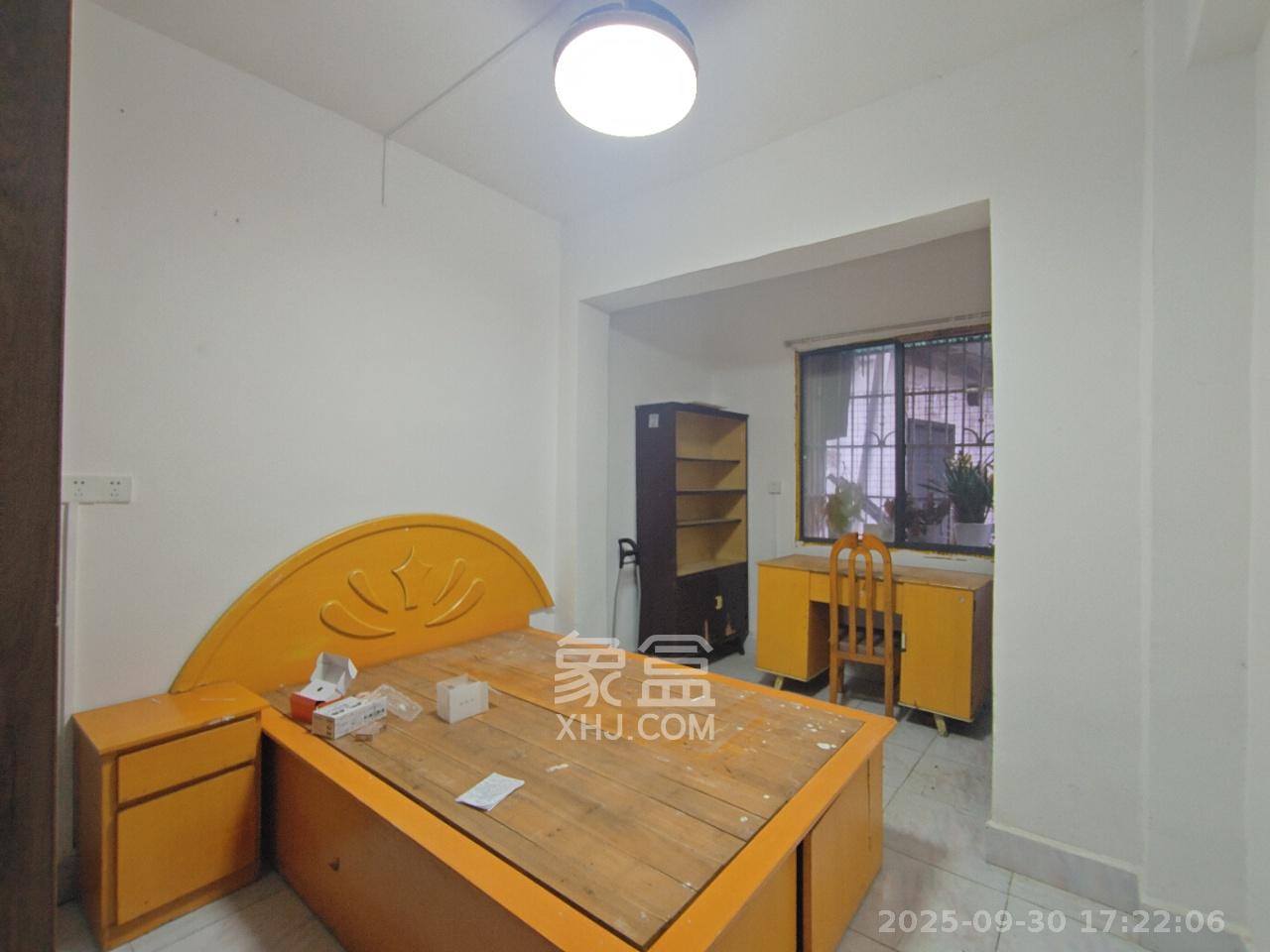 佘家塘、富雅里散盘 2室1厅1卫 1600.0元/月 佘家塘、富雅里散盘 2室1厅1卫 1600.0元/月室内图