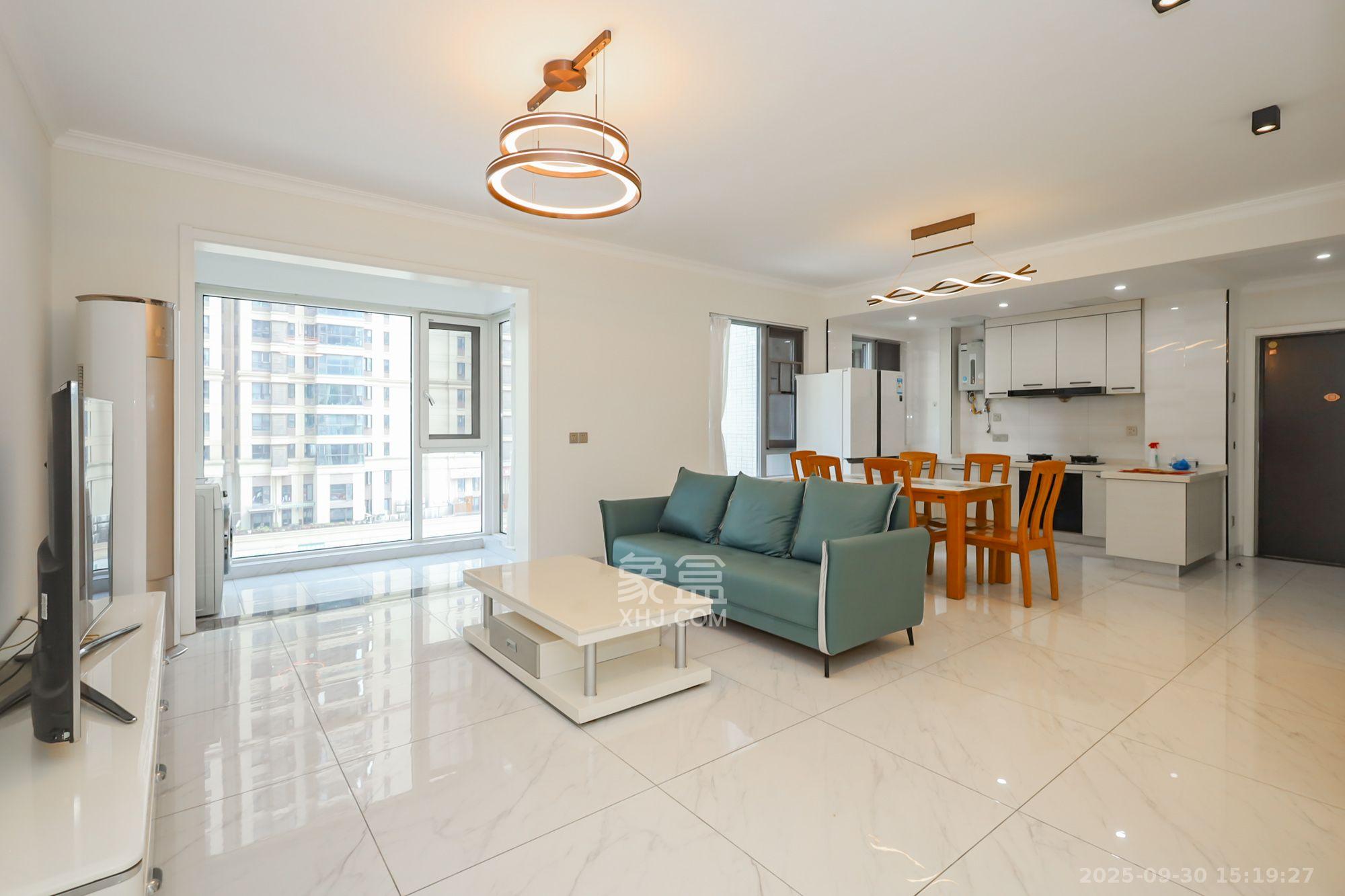 保利天禧D区  4室2厅2卫    4500.0元/月 保利天禧D区  4室2厅2卫    4500.0元/月