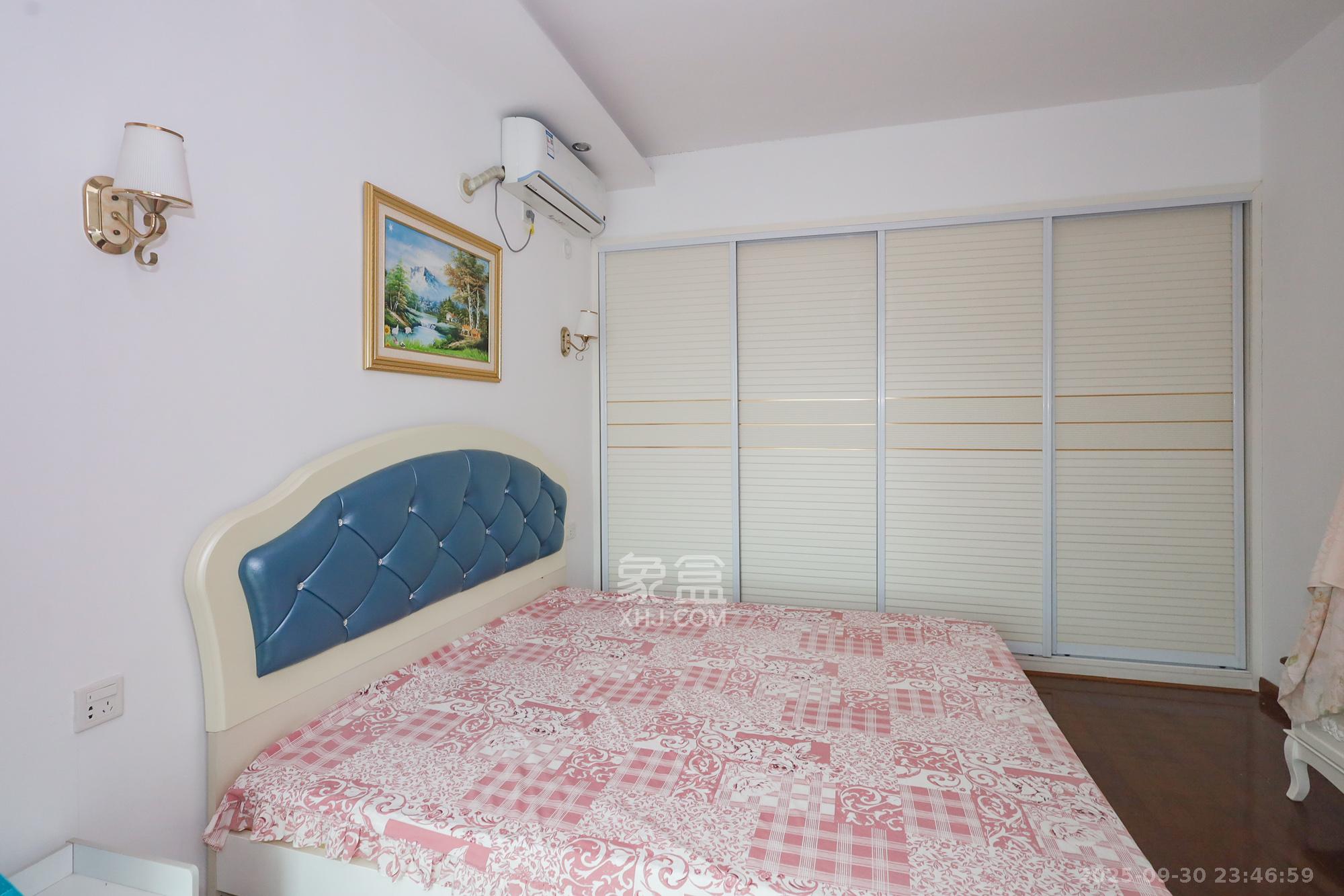 滨江一号(丰泰花园) 2室2厅1卫 102.0万 滨江一号(丰泰花园) 2室2厅1卫 102.0万卧室