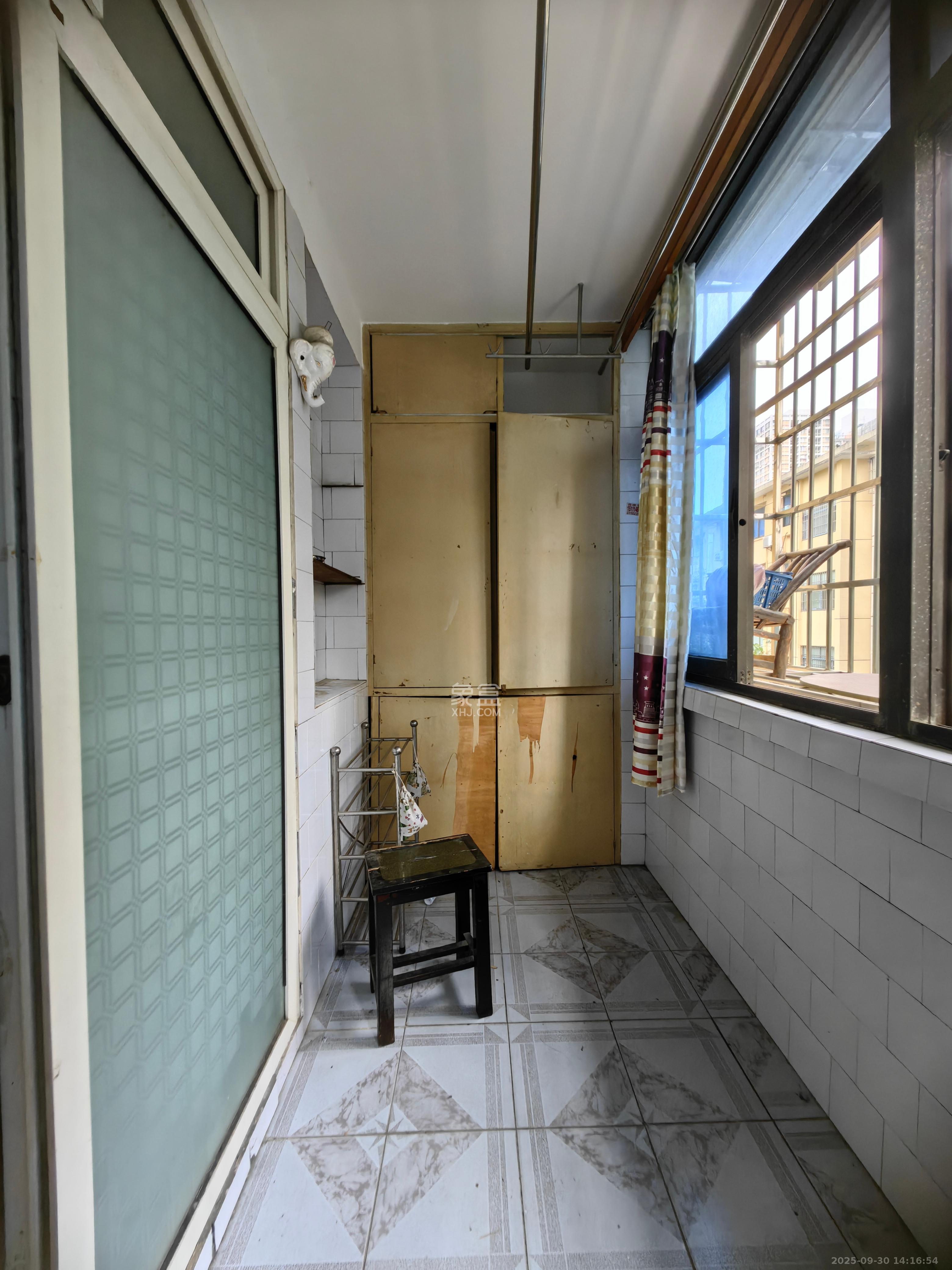 枫林小区  2室1厅1卫    1800.0元/月室内图