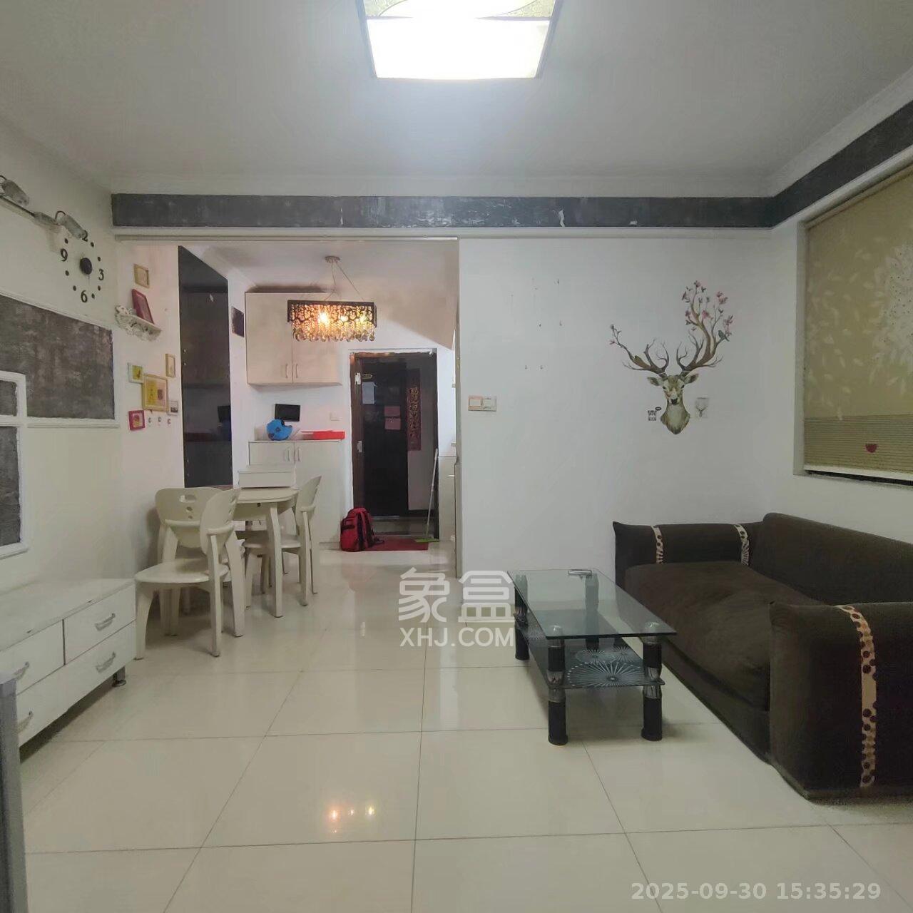 铂宫  2室1厅1卫    2900.0元/月 铂宫  2室1厅1卫    2900.0元/月